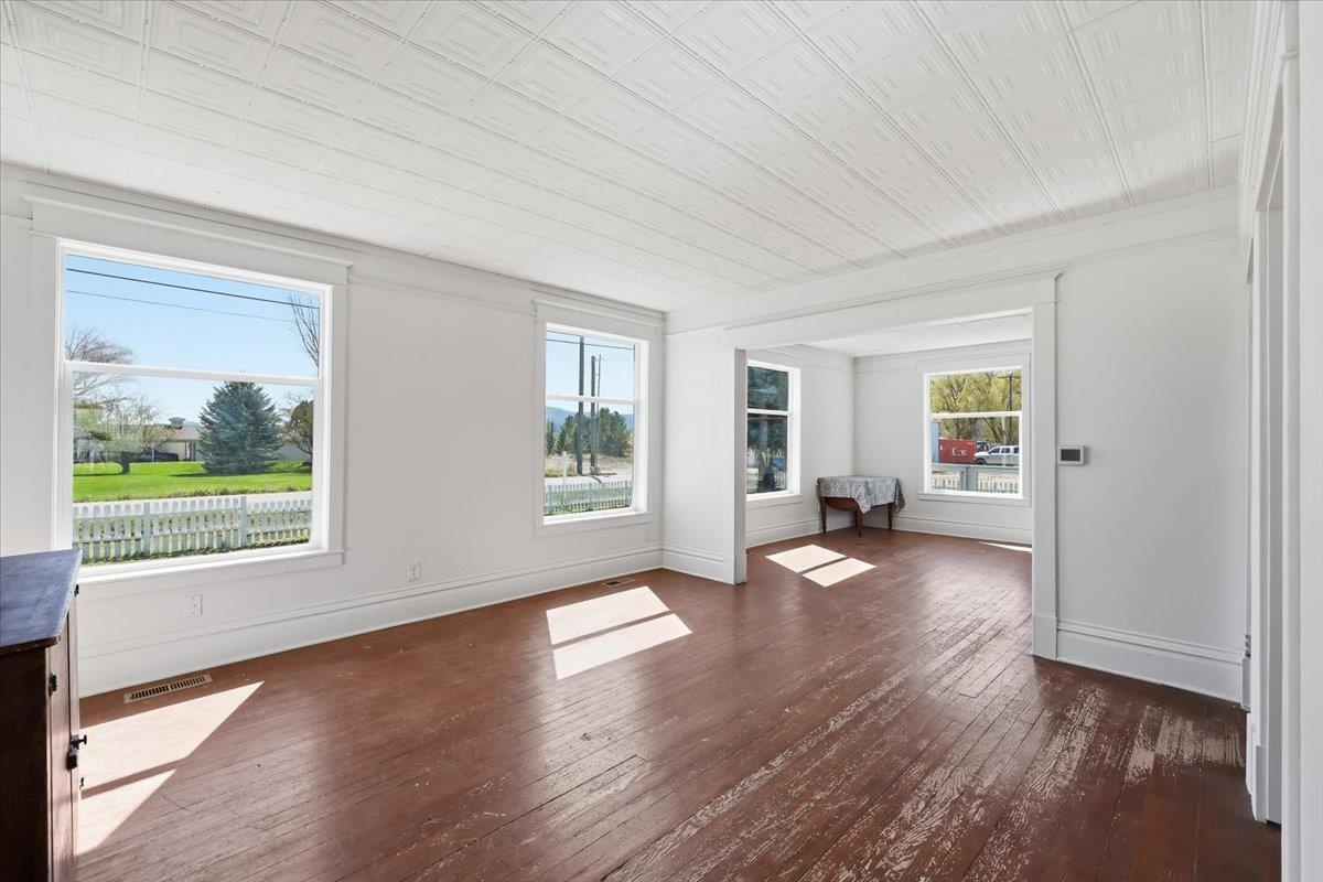 707 S 2nd W St - Photo 8