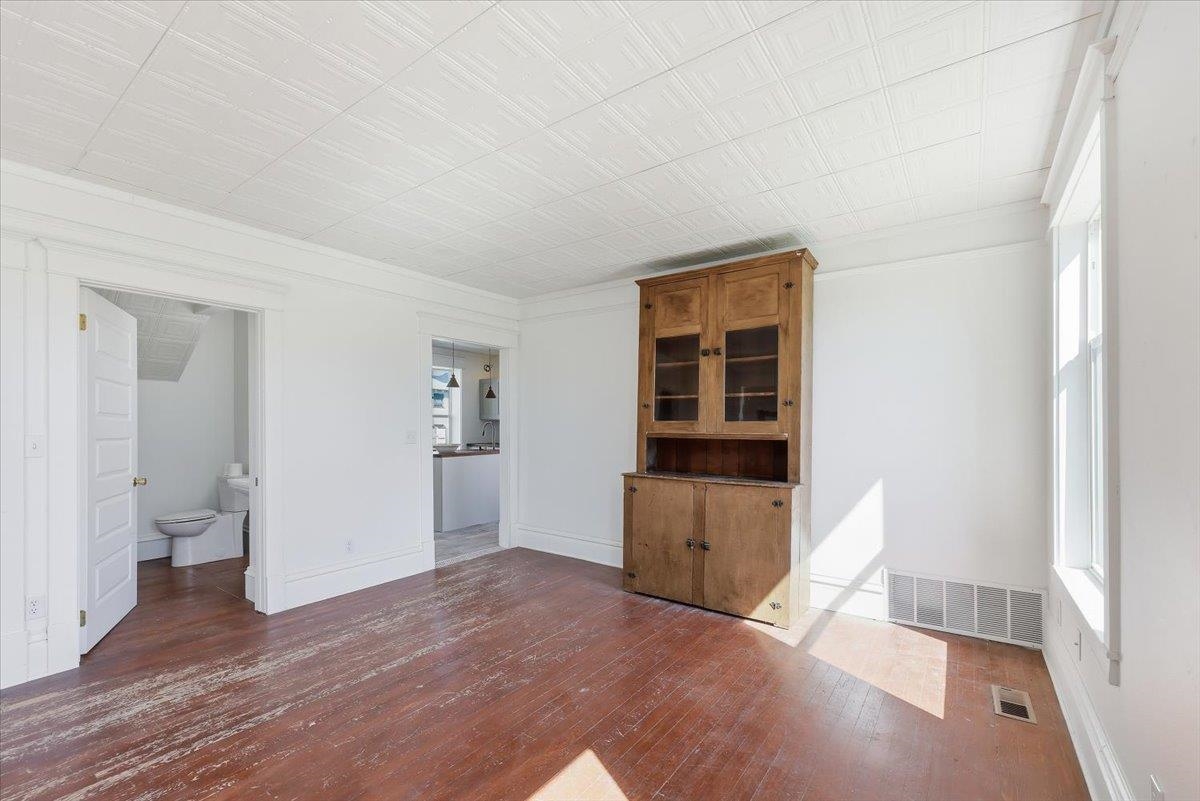 707 S 2nd W St - Photo 10