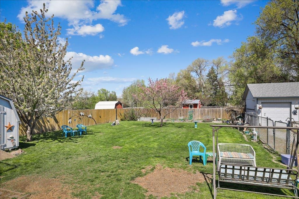 8403 E Broadway Ave - Photo 19