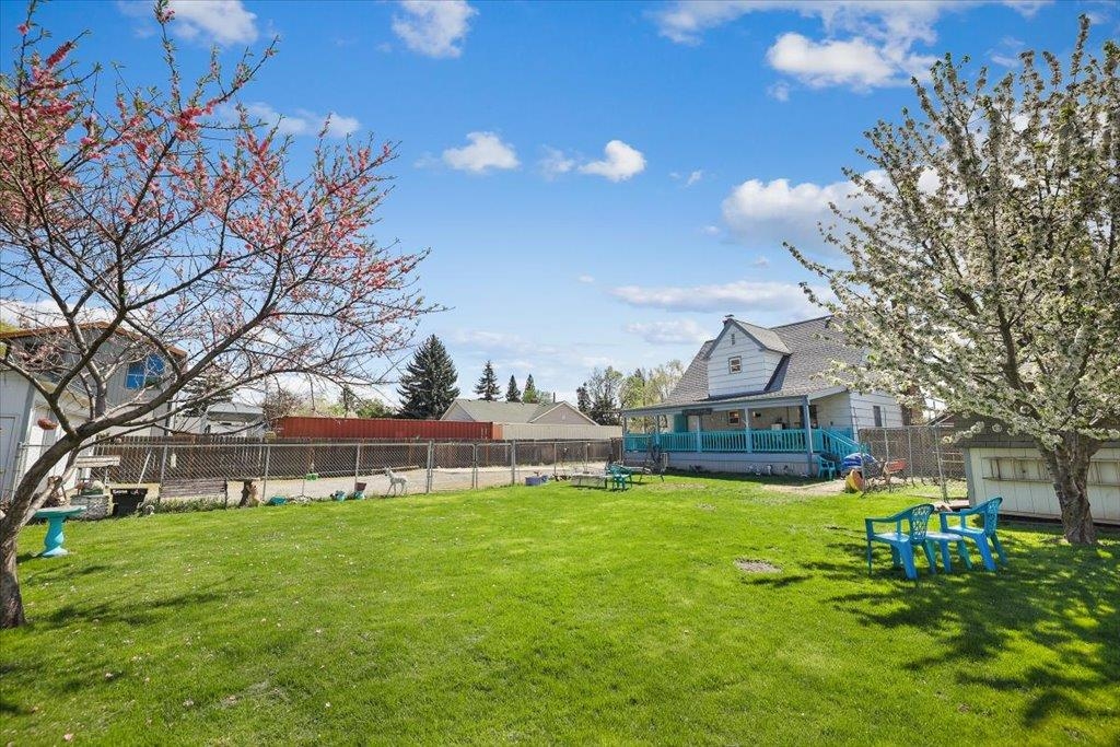 8403 E Broadway Ave - Photo 21