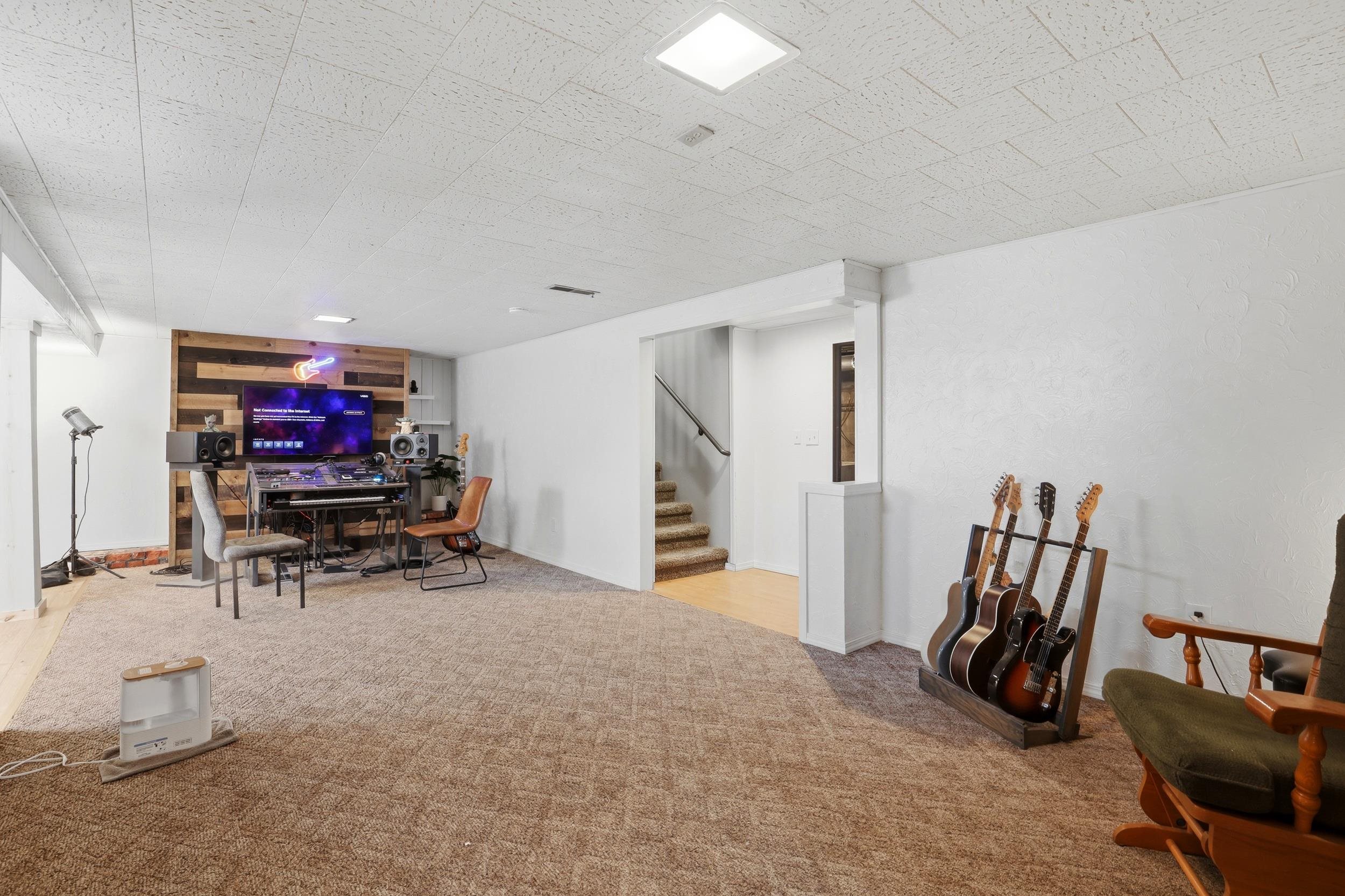 1718 S Bolivar Rd - Photo 19