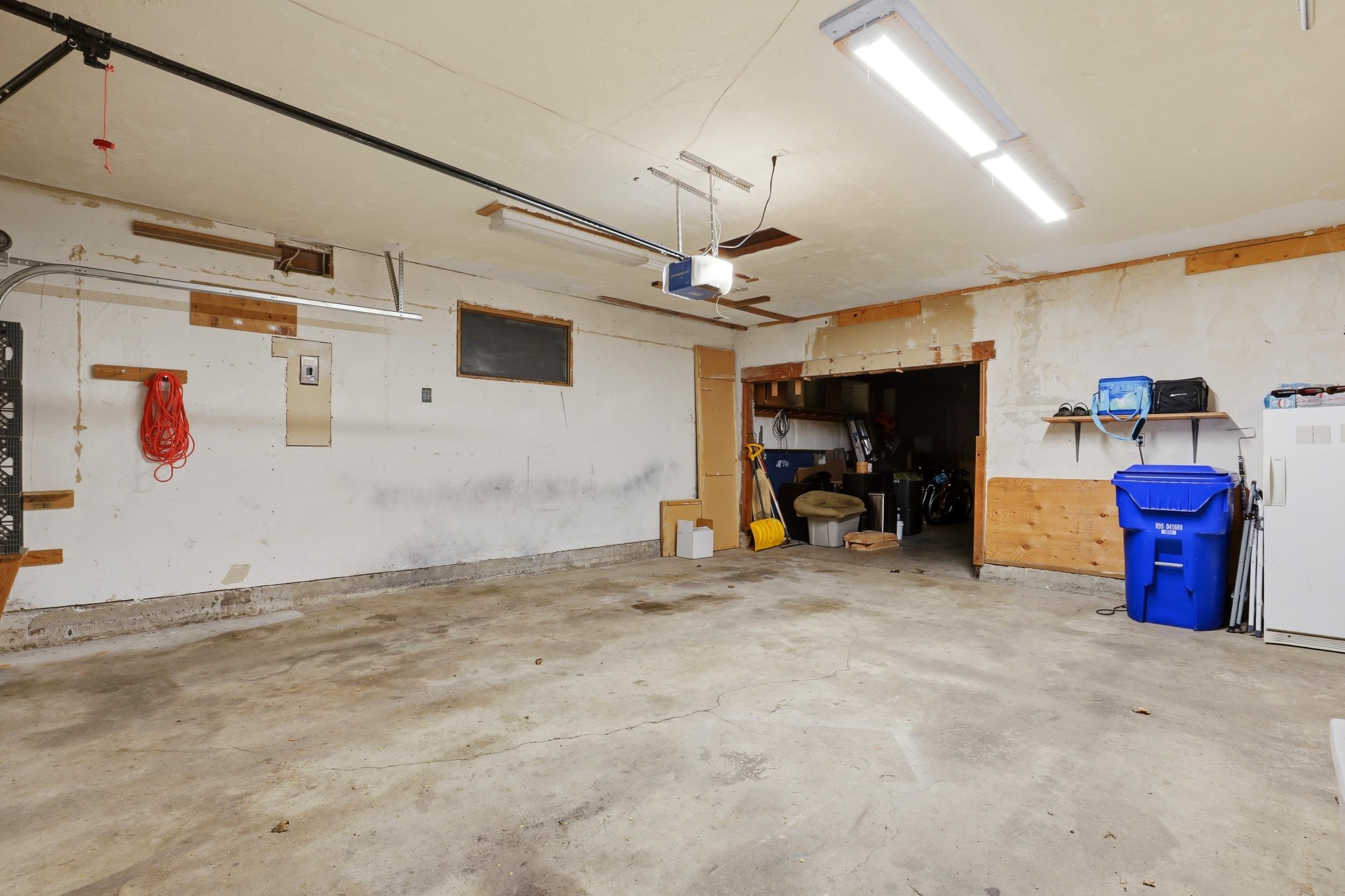 1718 S Bolivar Rd - Photo 38