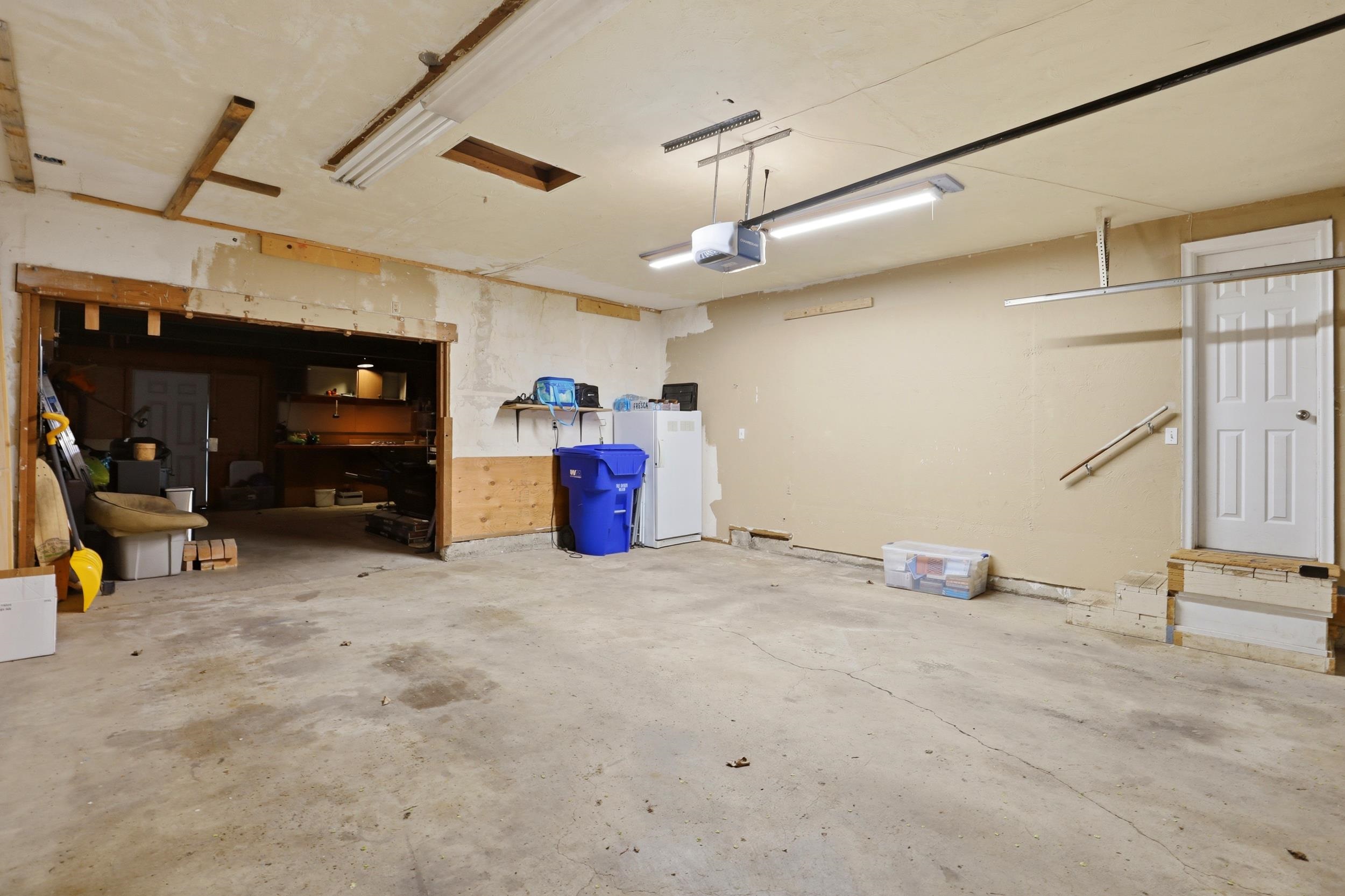 1718 S Bolivar Rd - Photo 39