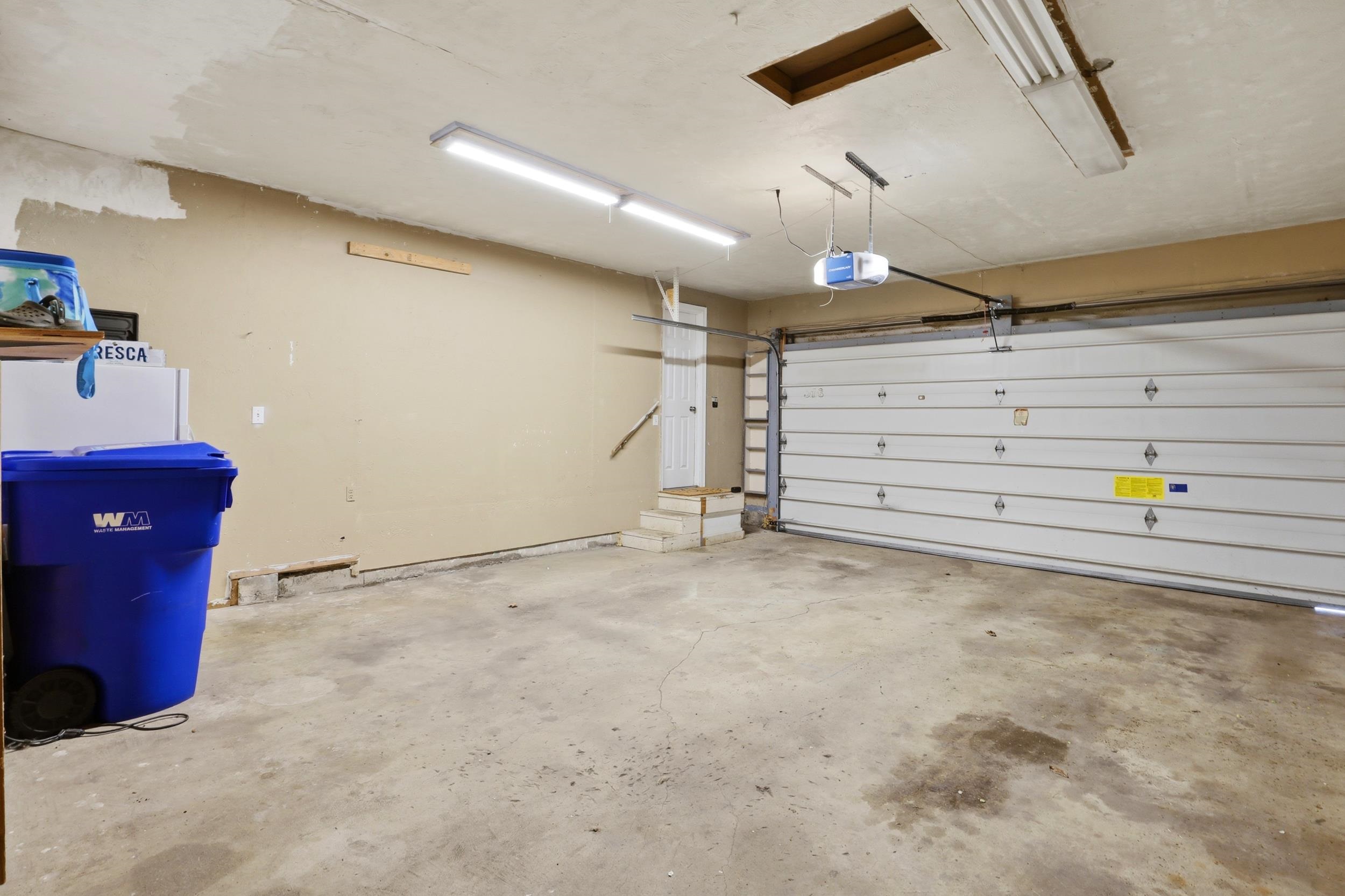 1718 S Bolivar Rd - Photo 40
