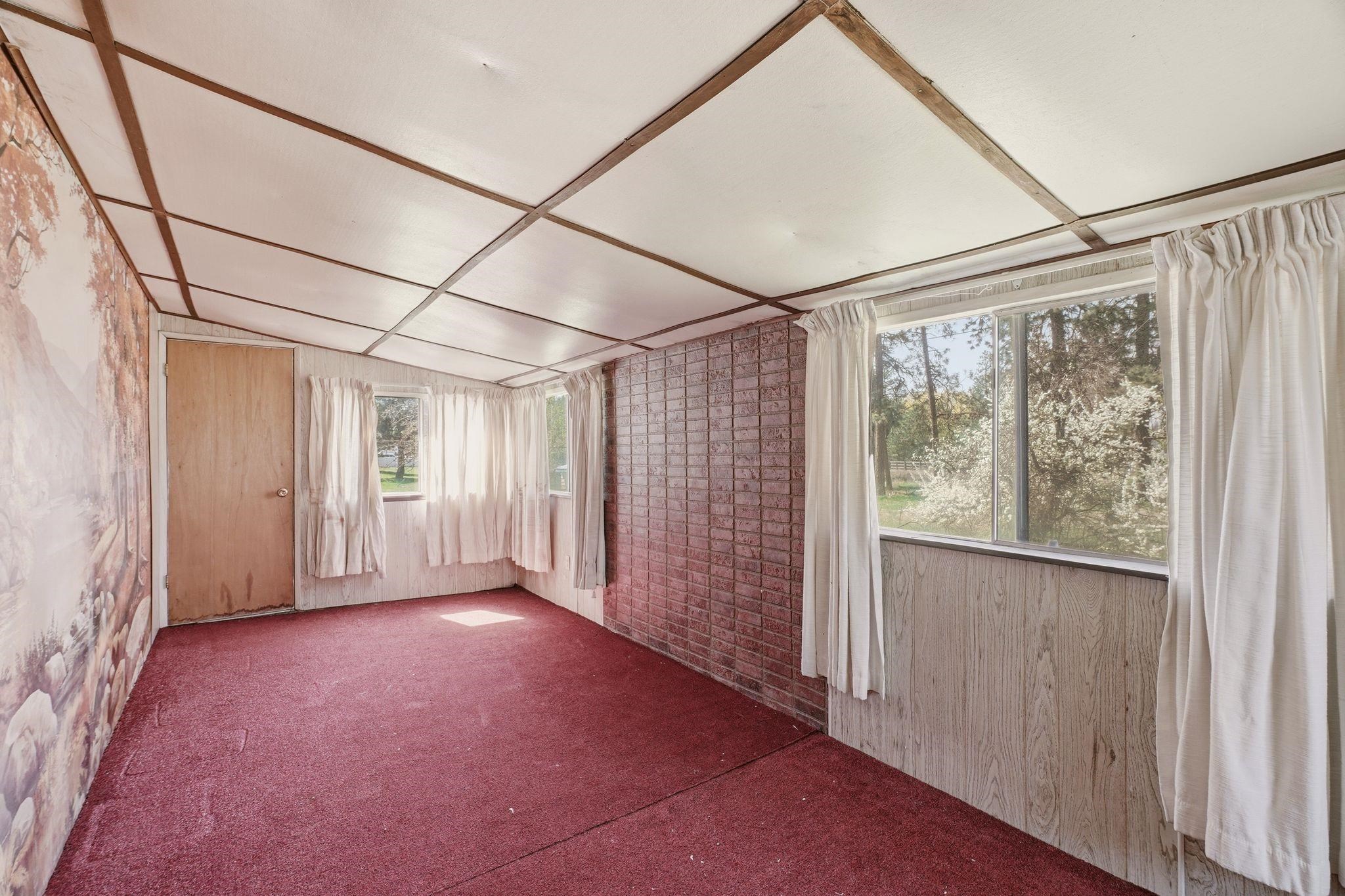 10212 S Electric Ave - Photo 25