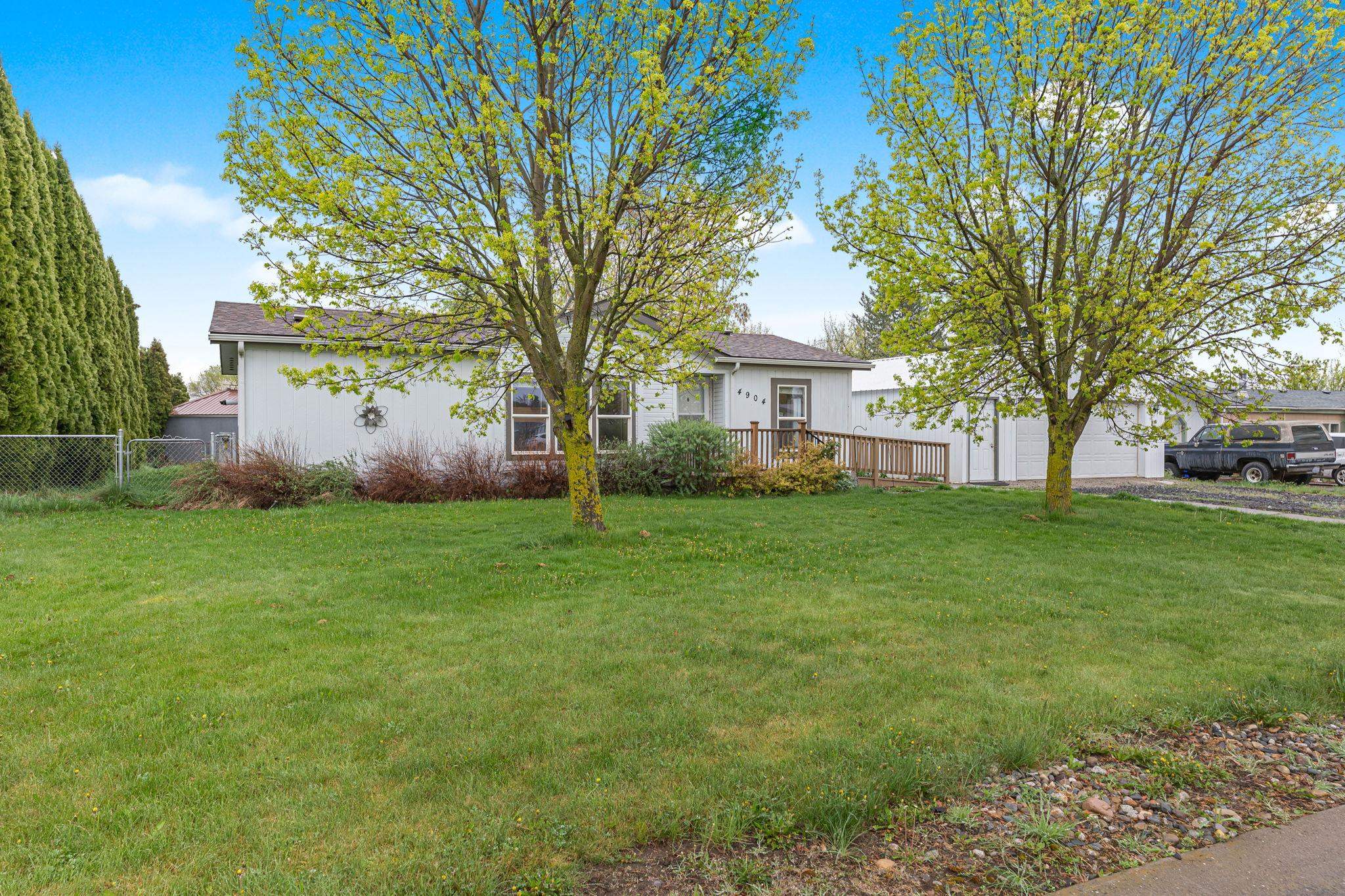4904 N Kari Rd - Photo 2