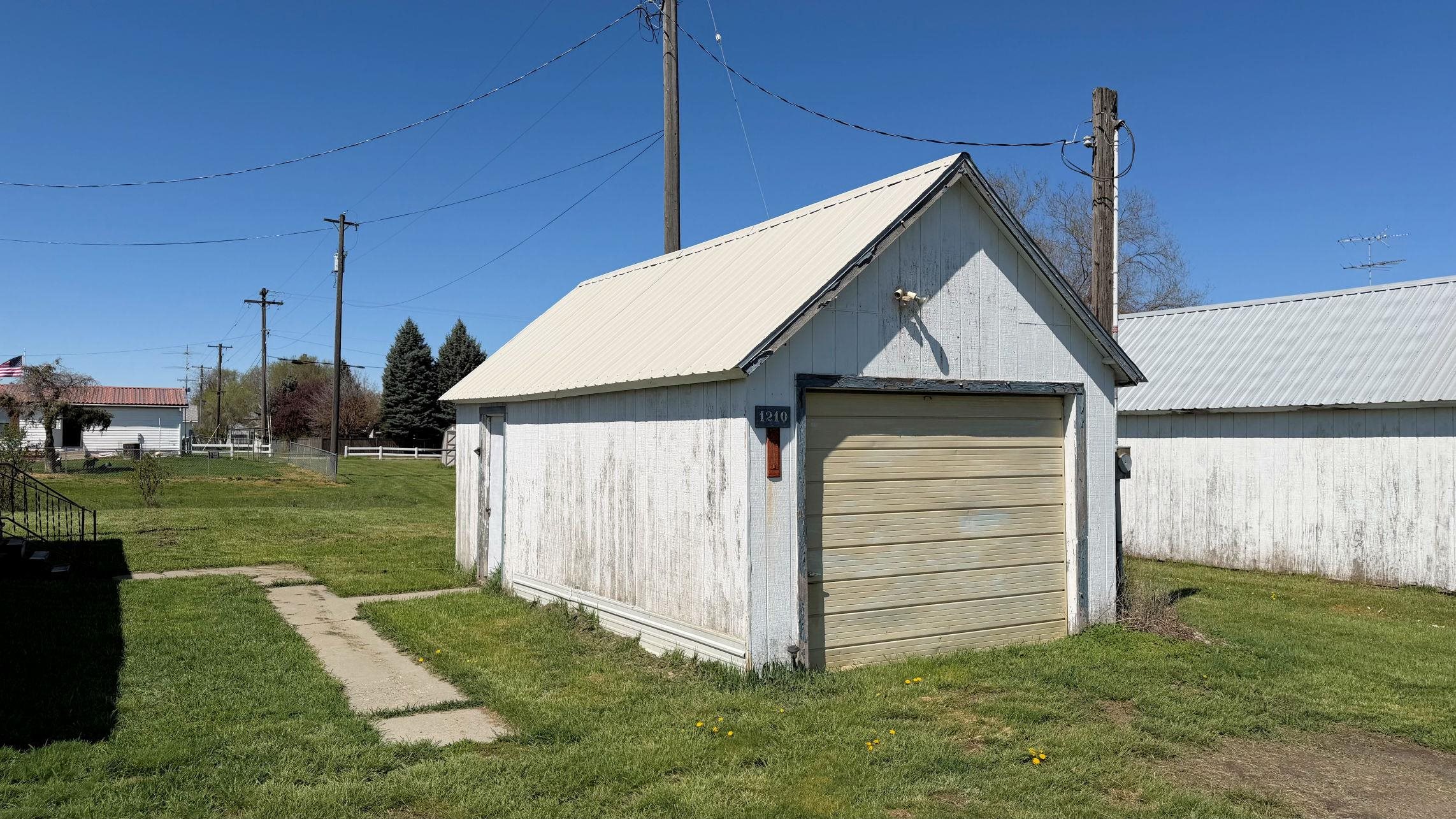 1210 2nd St - Photo 17