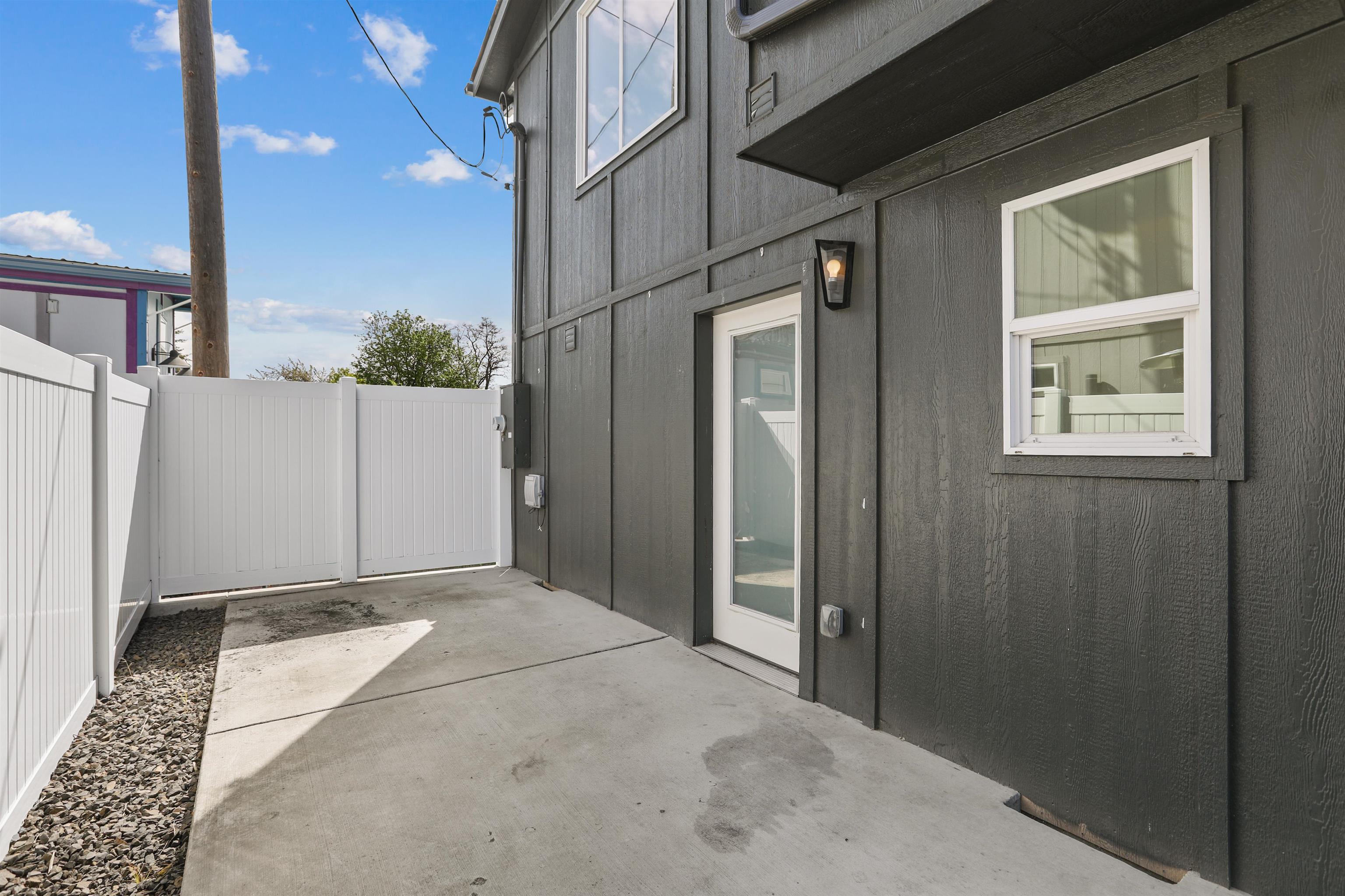 11909 E 2nd Ln - Photo 12