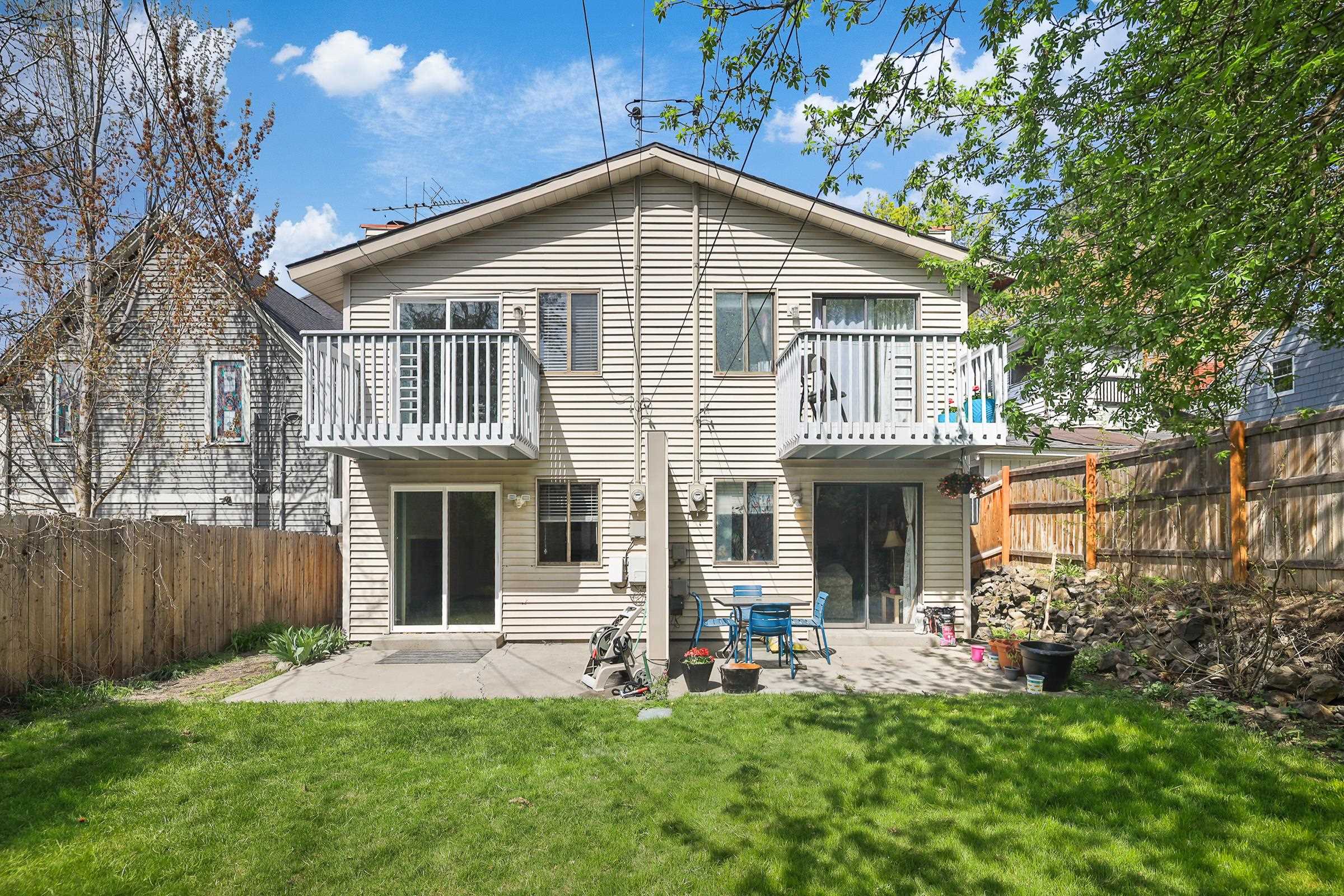1113 W 10th Ave - Photo 2