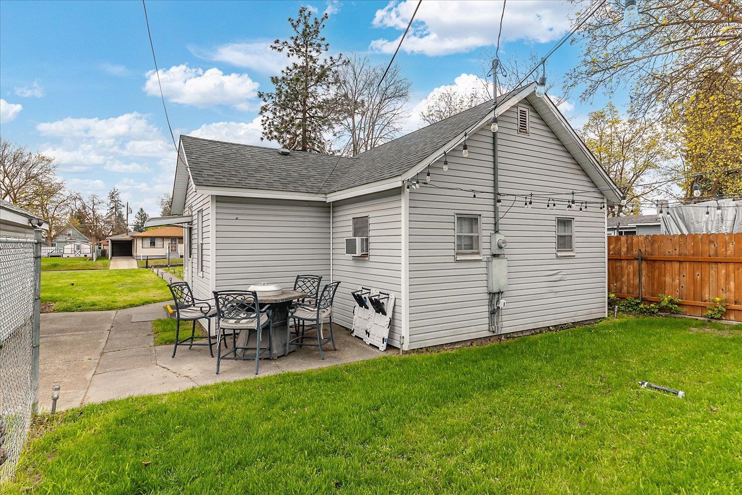 811 E Everett Ave - Photo 21