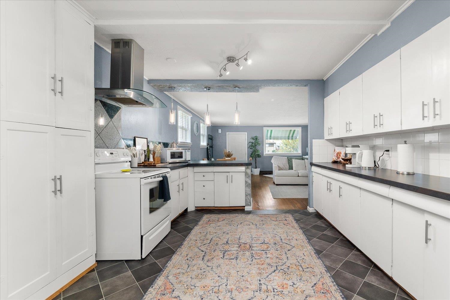 811 E Everett Ave - Photo 8