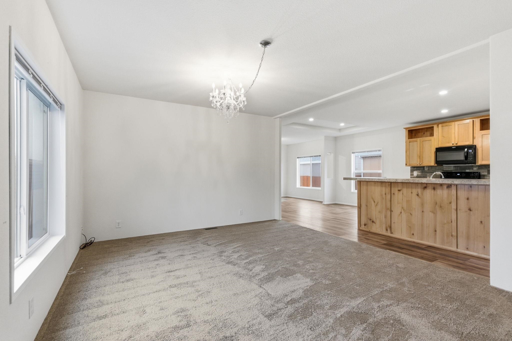 10510 W Richland Rd - Photo 4