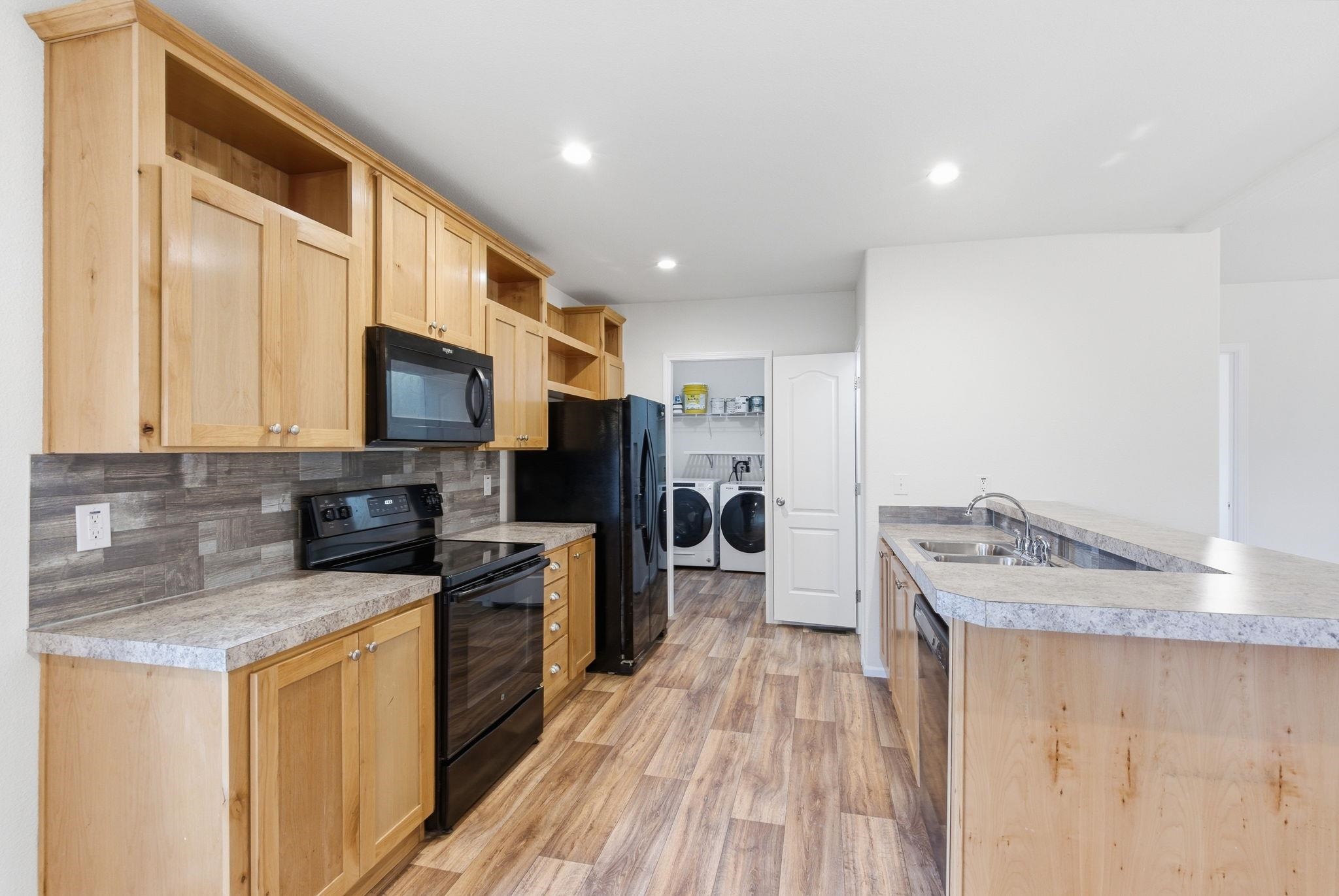 10510 W Richland Rd - Photo 9