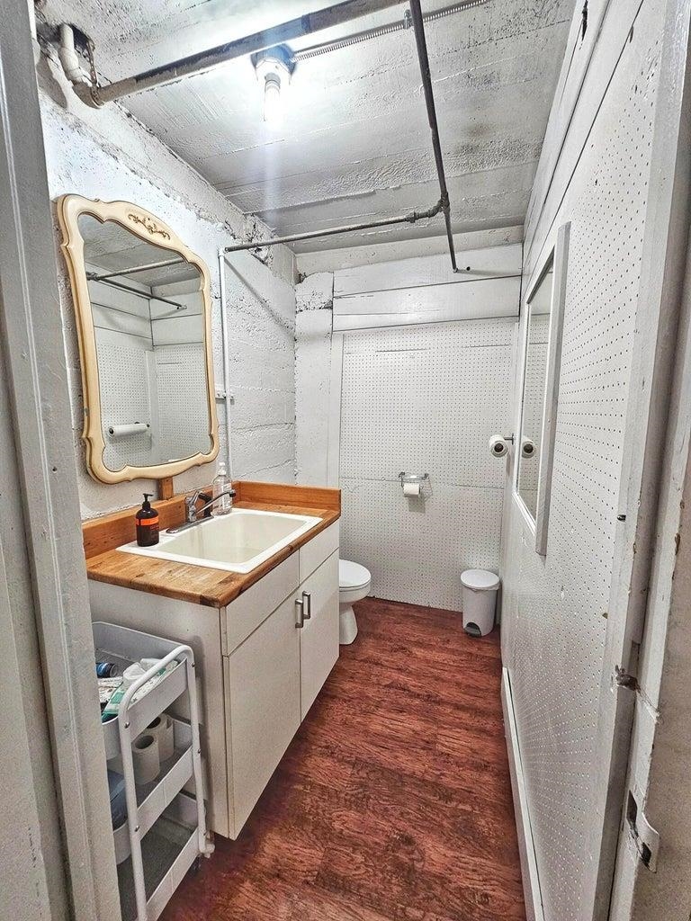 130 S Main St - Photo 11