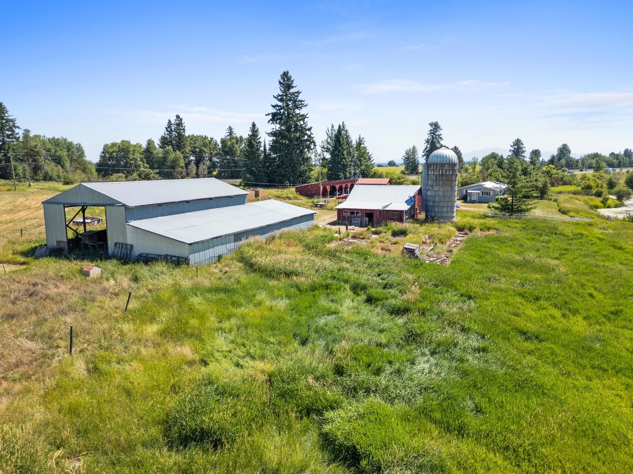 4616 S Highway 395 - Photo 25