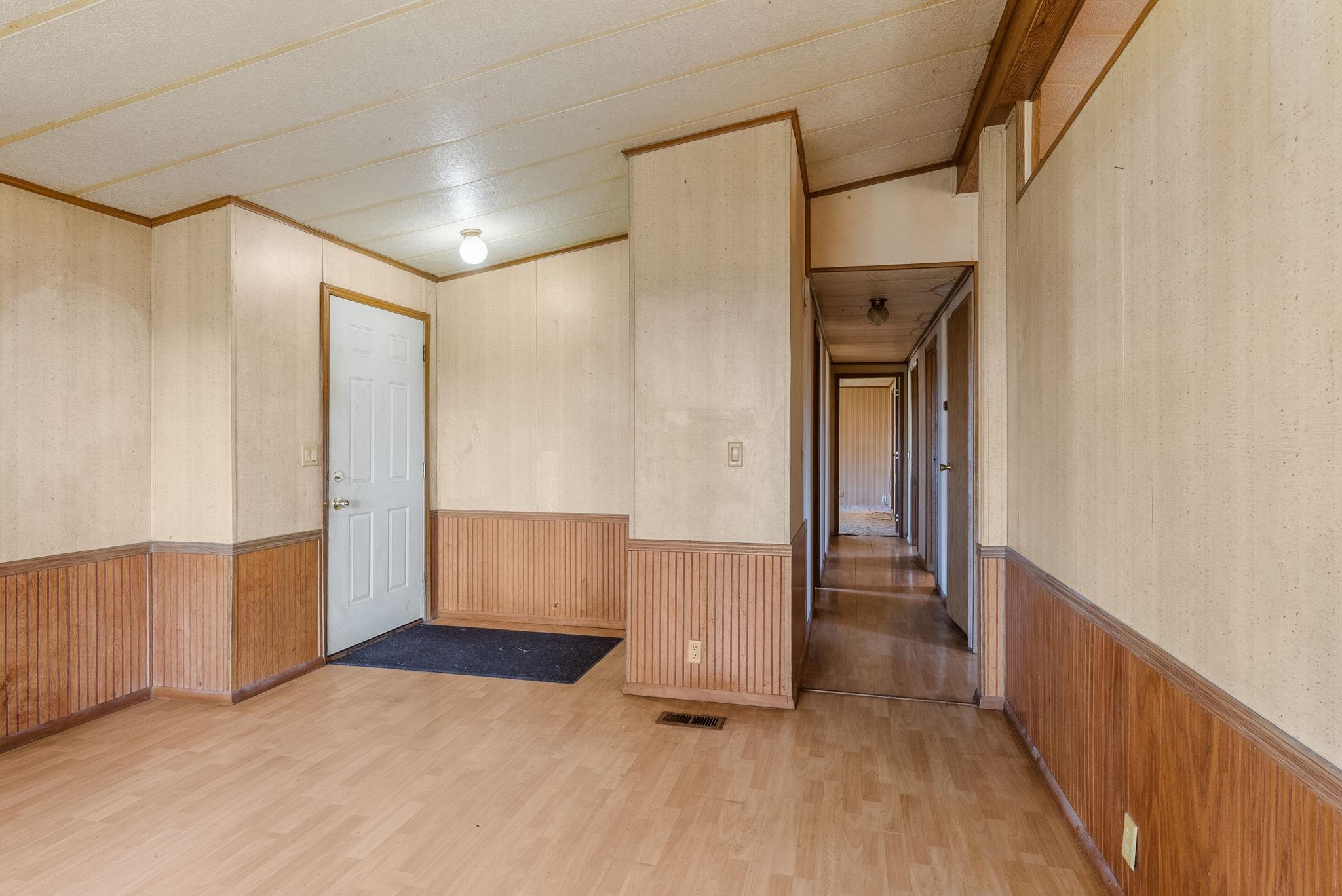 27220 N Milan Rd - Photo 6