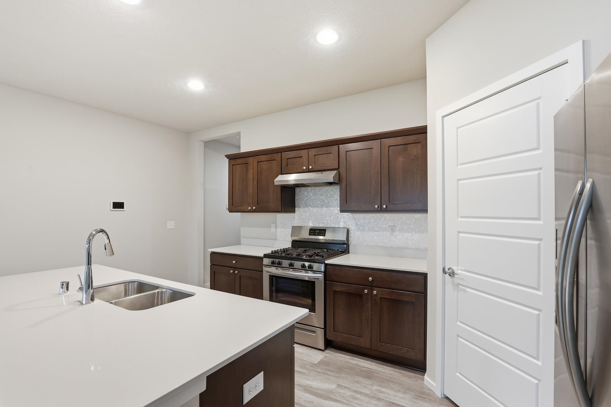 10003 W White Ln - Photo 13