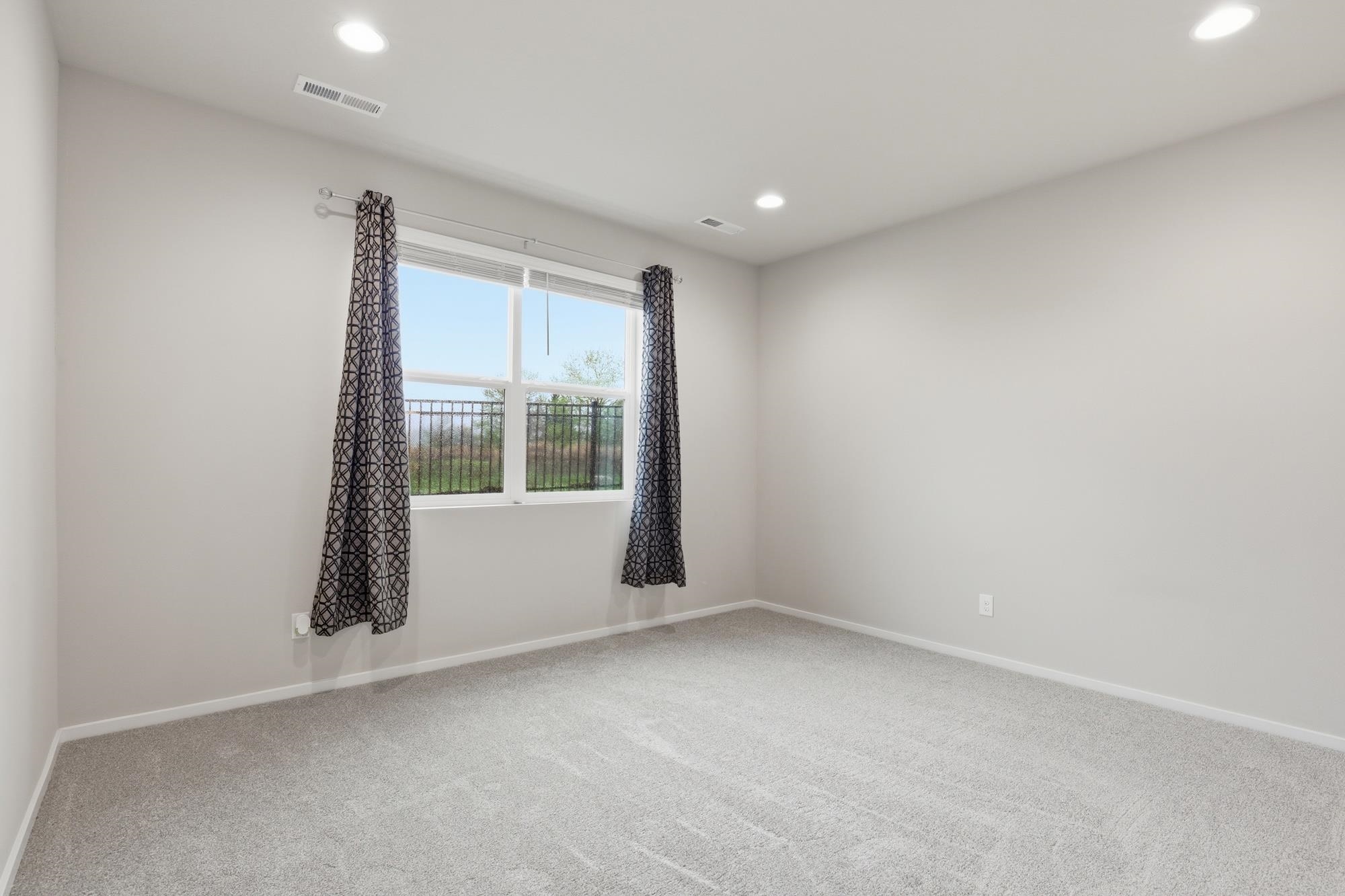 10003 W White Ln - Photo 20