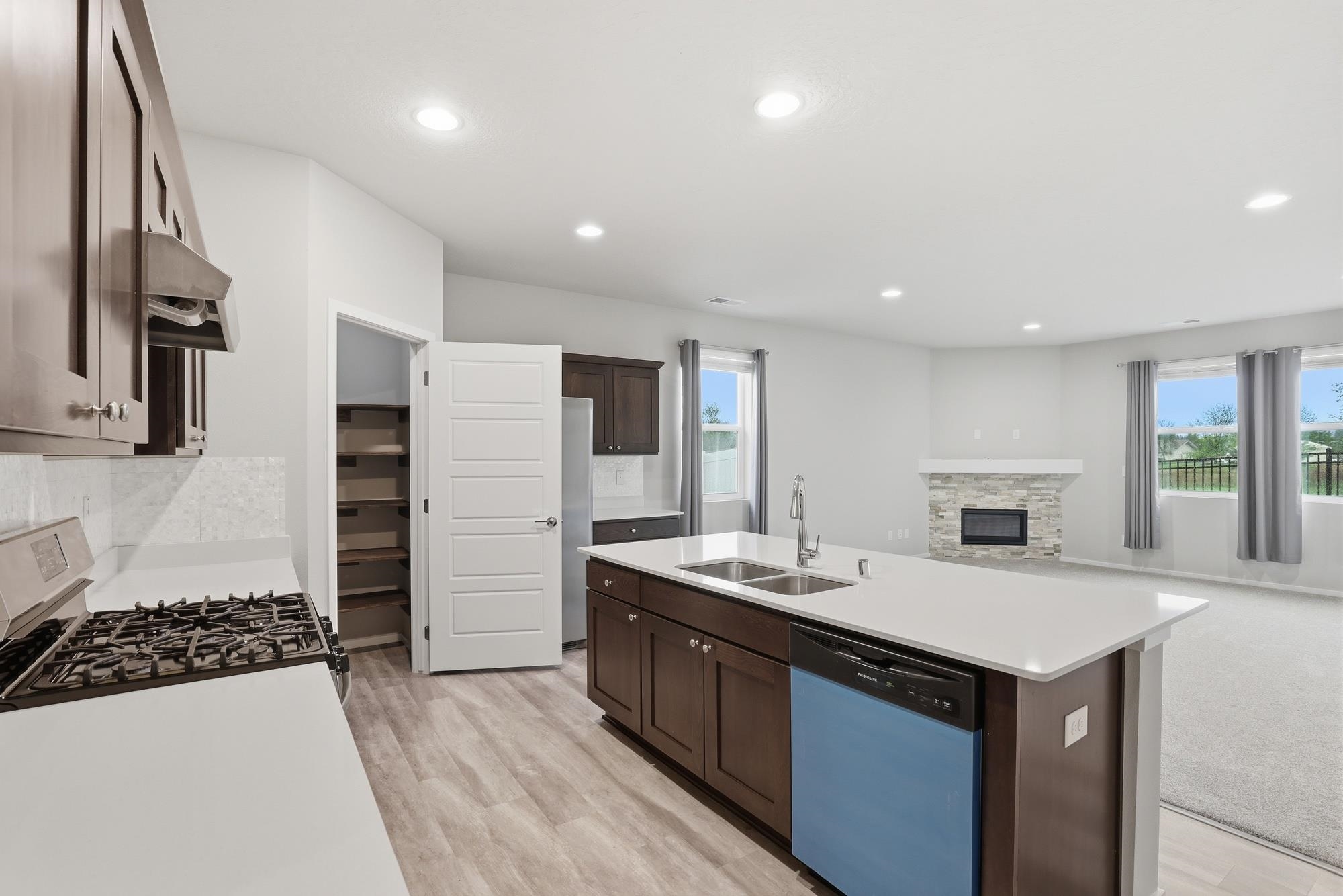10003 W White Ln - Photo 10