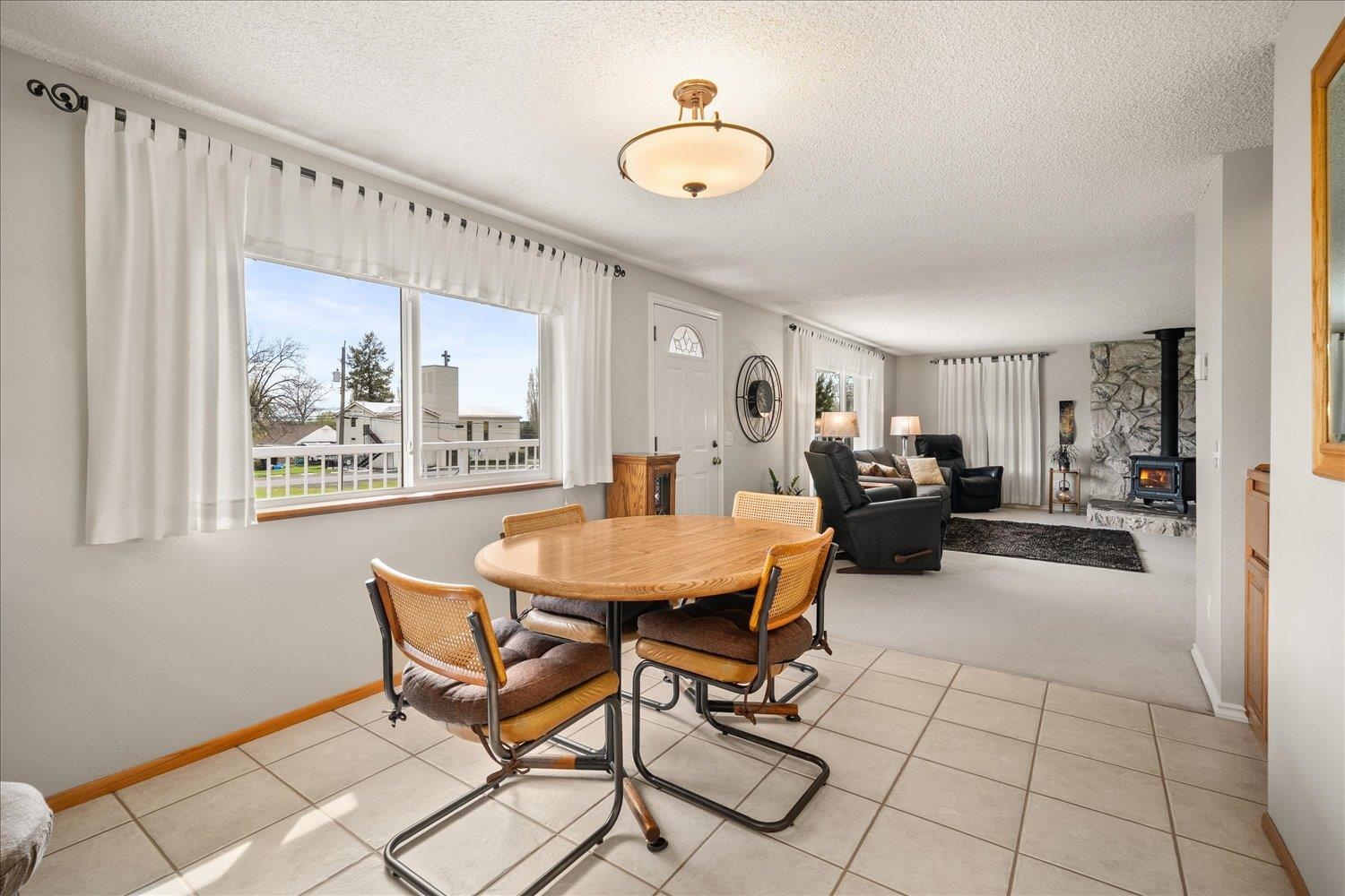 235 N SPANGLE Ave - Photo 16