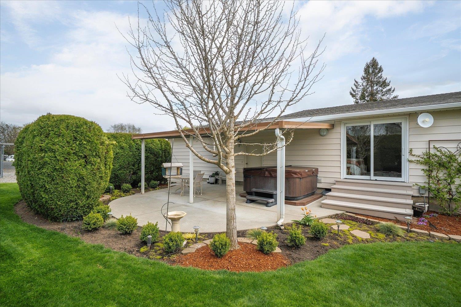 235 N SPANGLE Ave - Photo 30