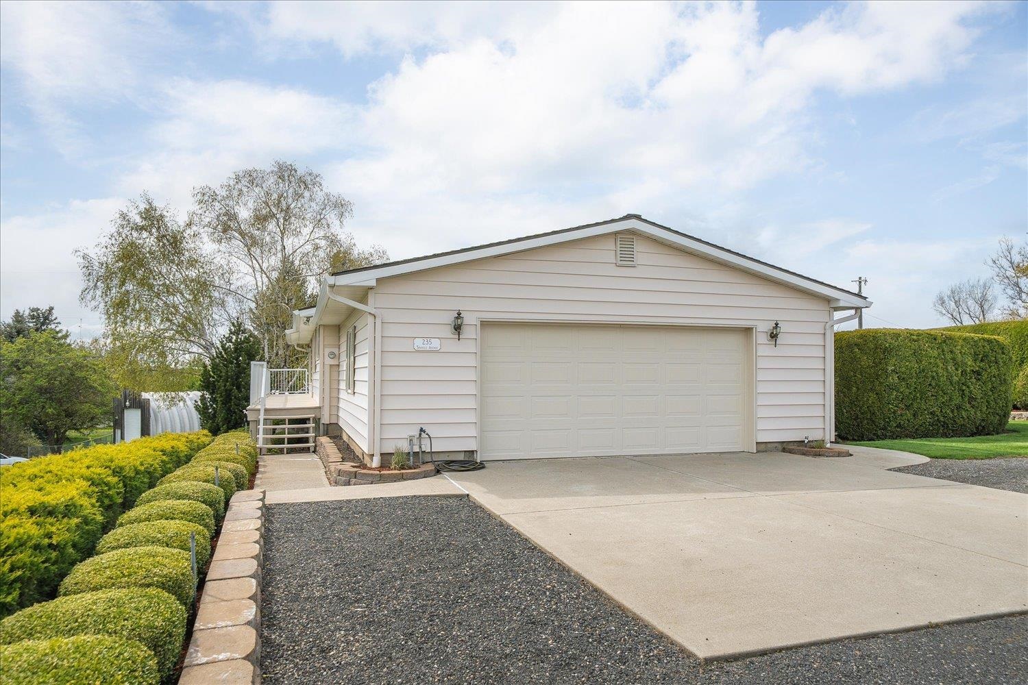 235 N SPANGLE Ave - Photo 36