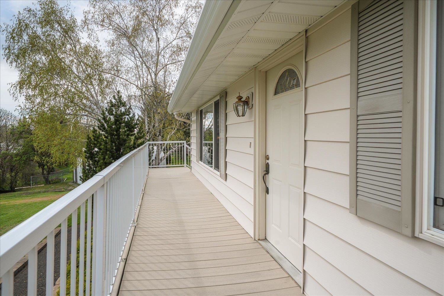 235 N SPANGLE Ave - Photo 10