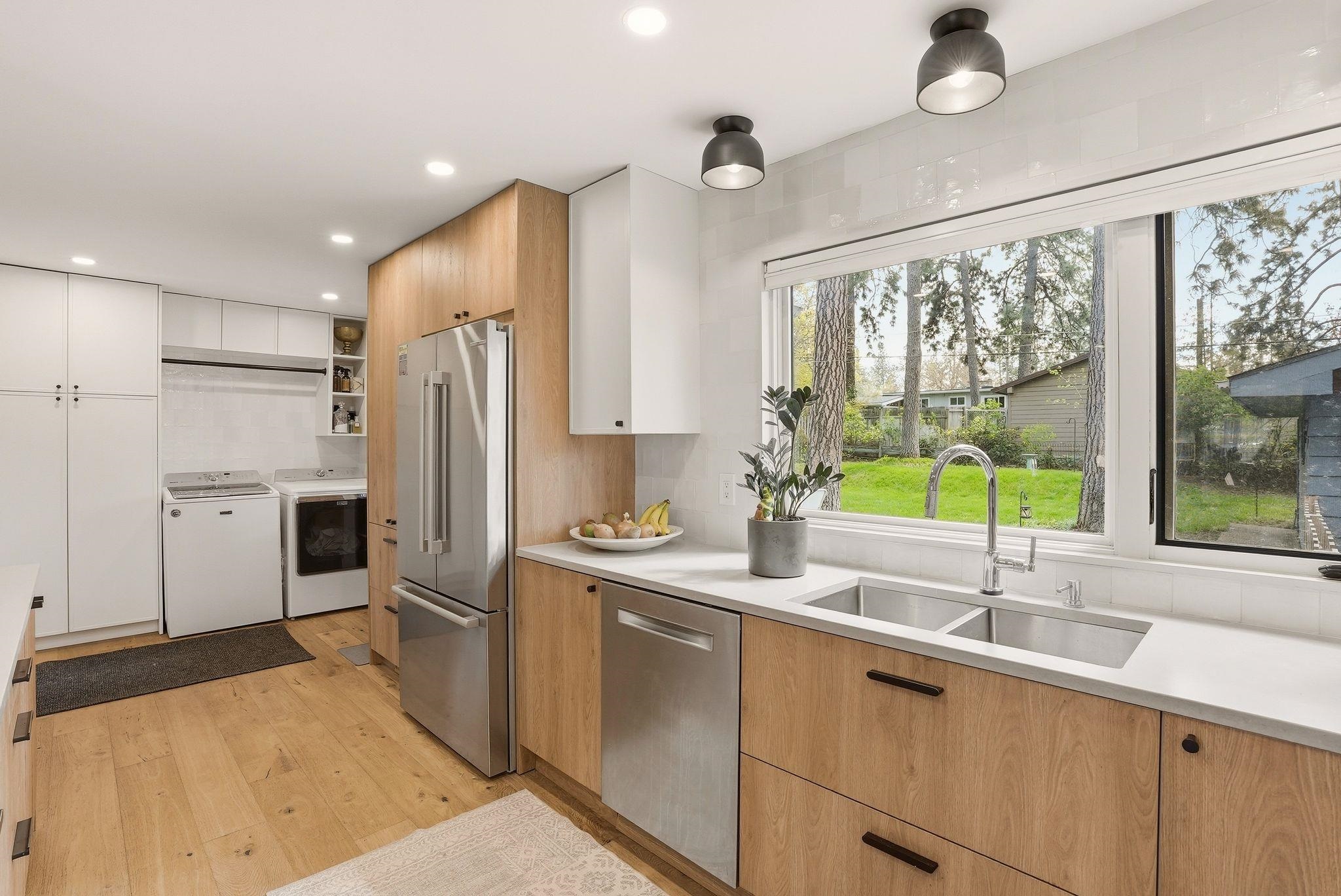 1628 E 36th Ave - Photo 9