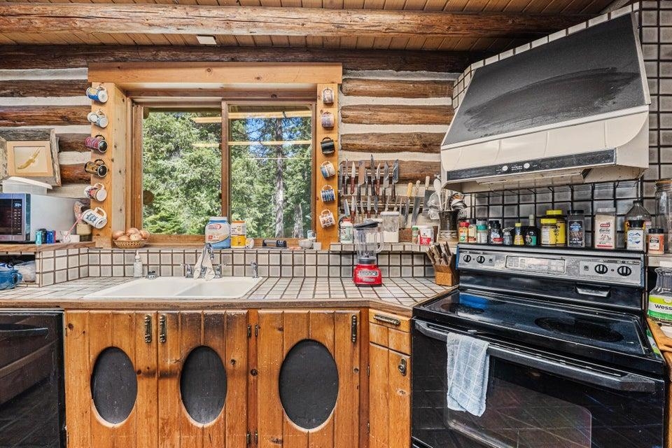 3086 Burnt Valley Rd - Photo 14