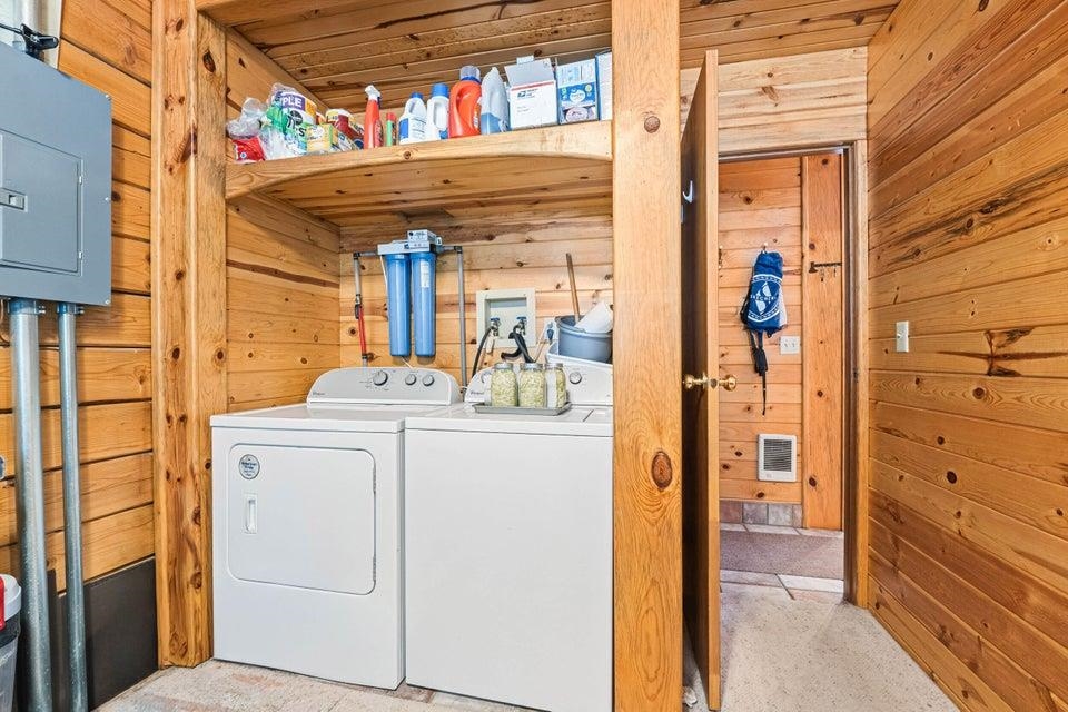 3086 Burnt Valley Rd - Photo 33