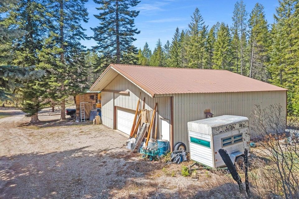 3086 Burnt Valley Rd - Photo 35