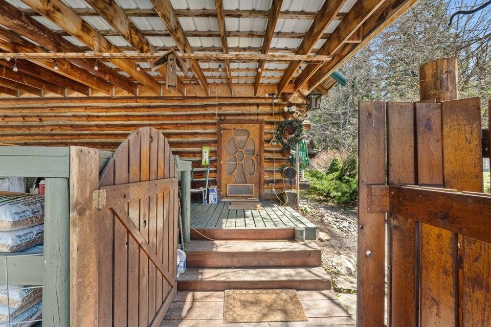 3086 Burnt Valley Rd - Photo 8
