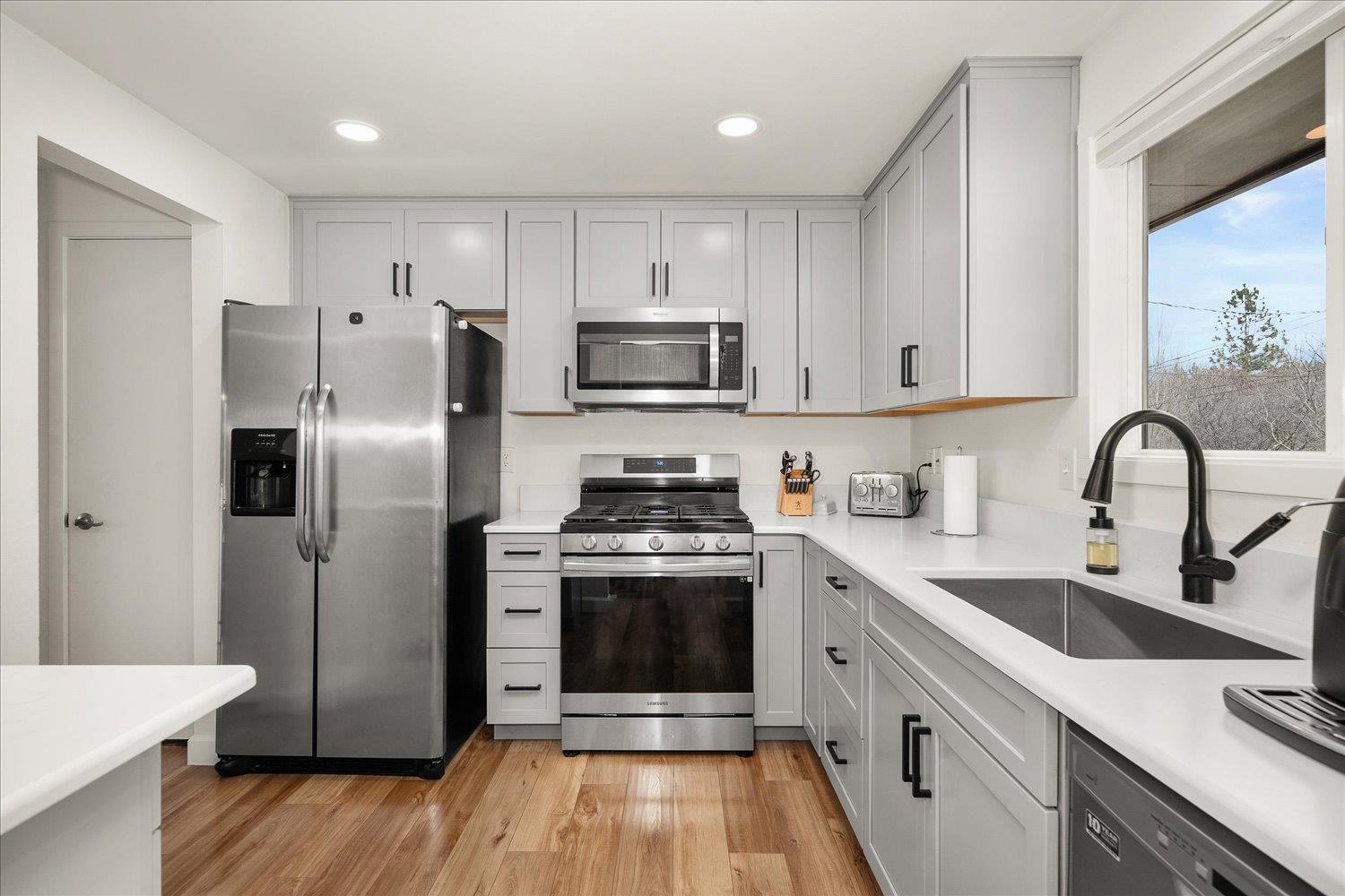 5231 W Rosewood Ave - Photo 13