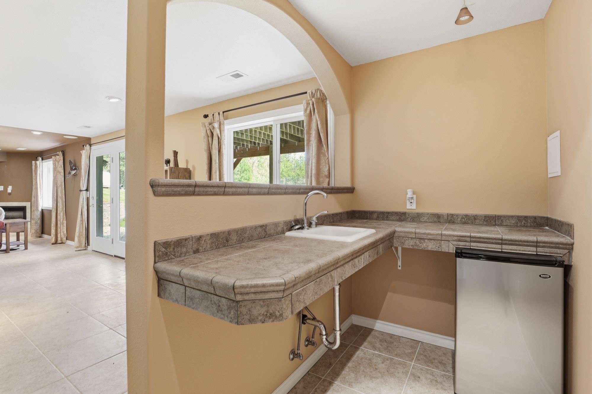 8320 N Haye Ln - Photo 34
