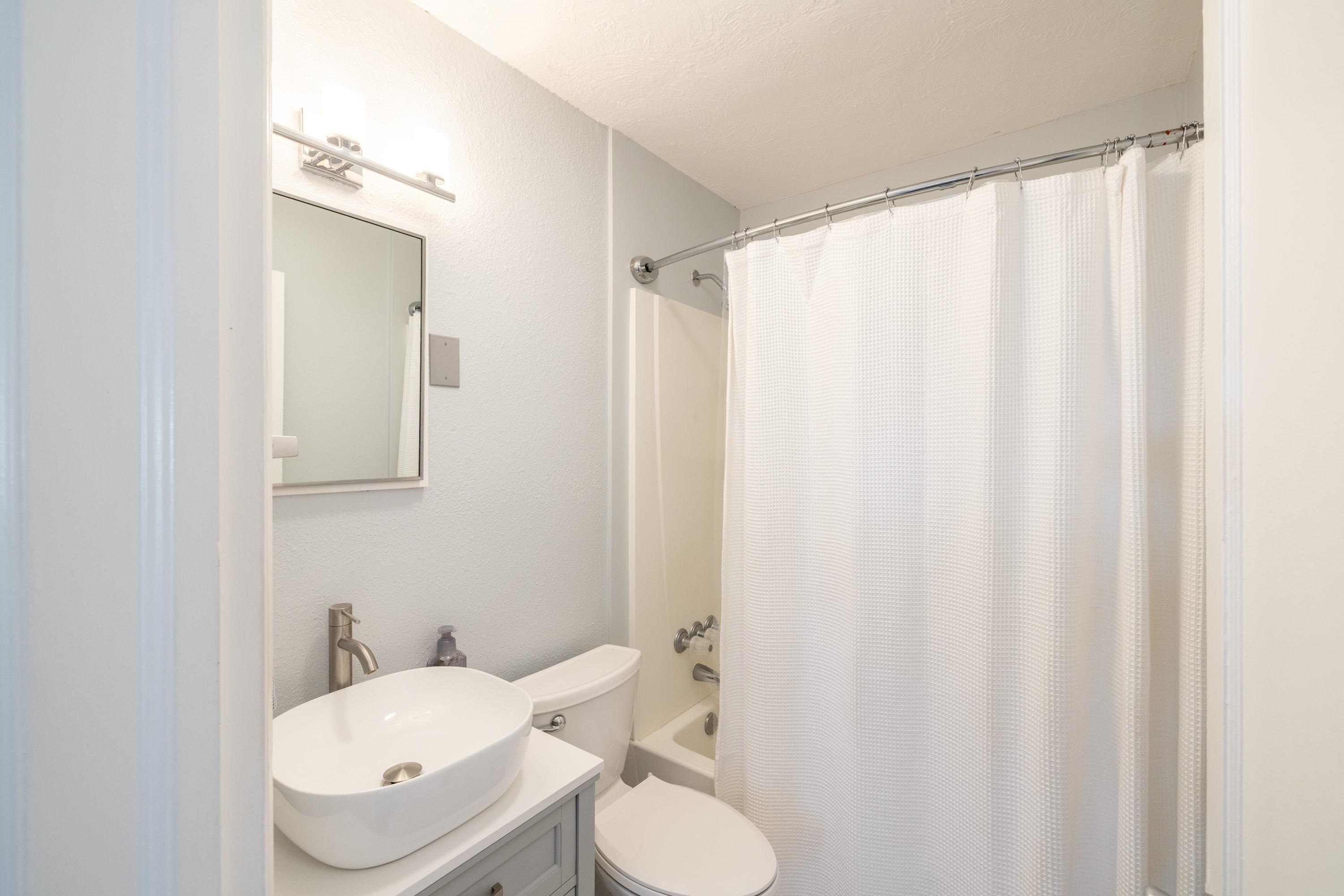 2324 W Providence Ave - Photo 11