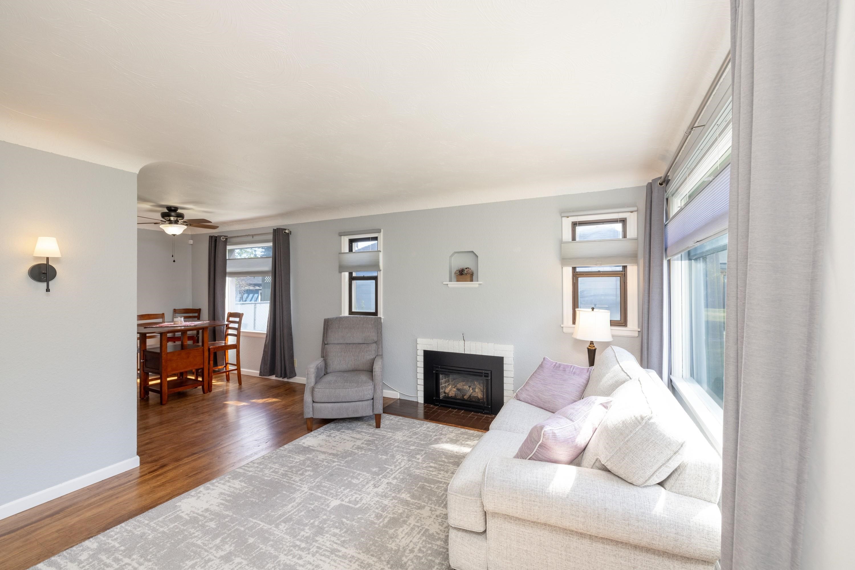 2324 W Providence Ave - Photo 4