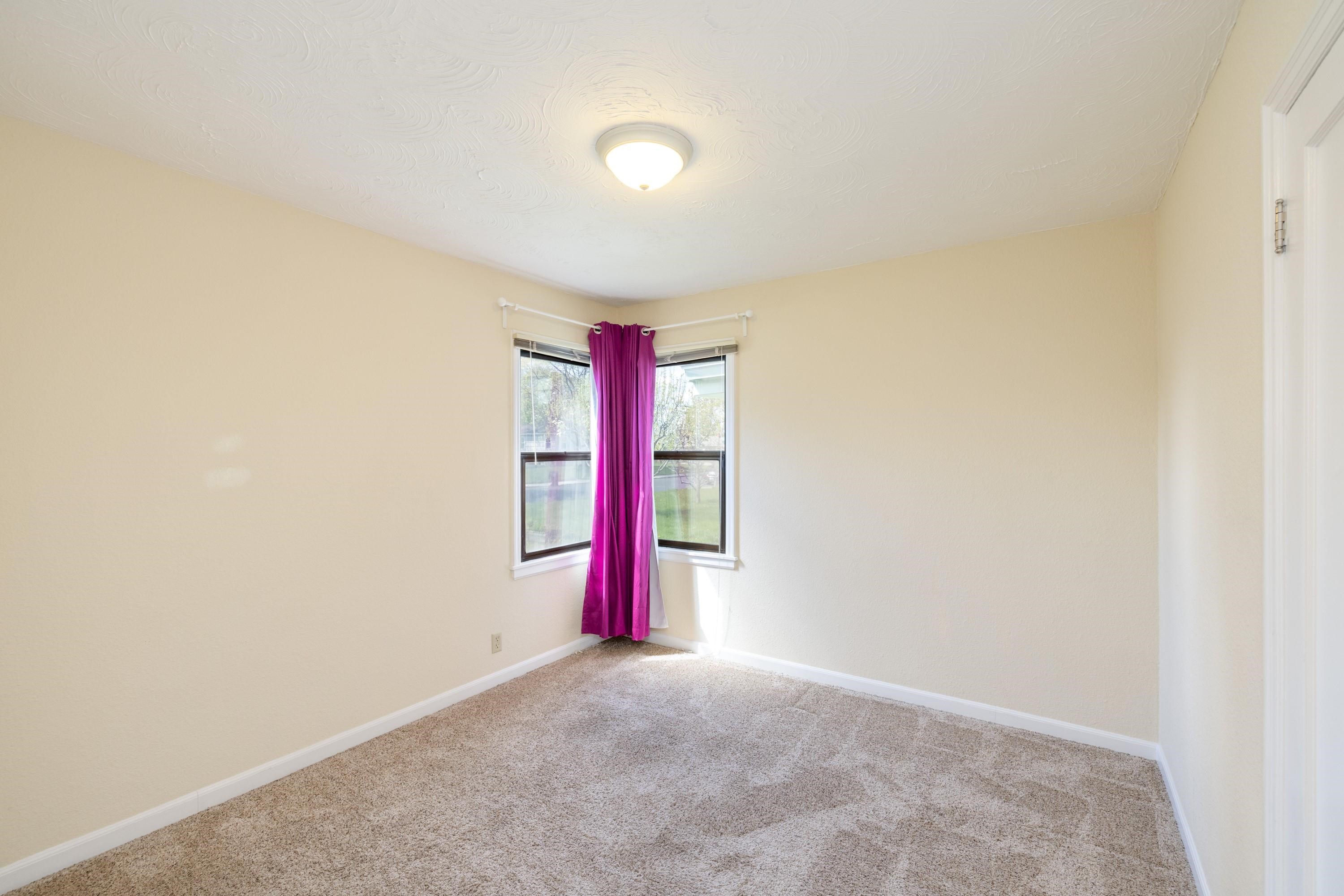 2324 W Providence Ave - Photo 9