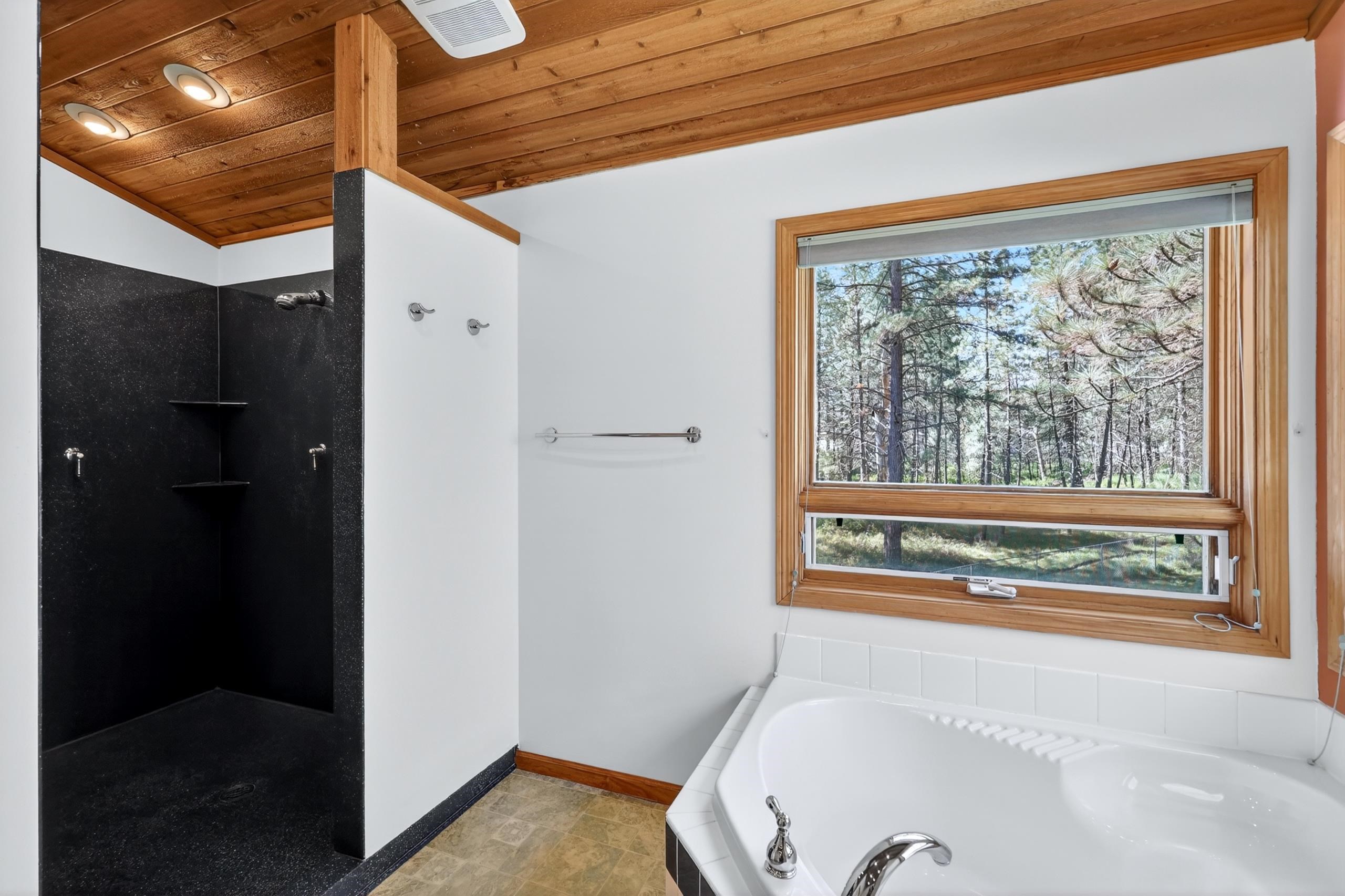 22910 N Perry Rd - Photo 24