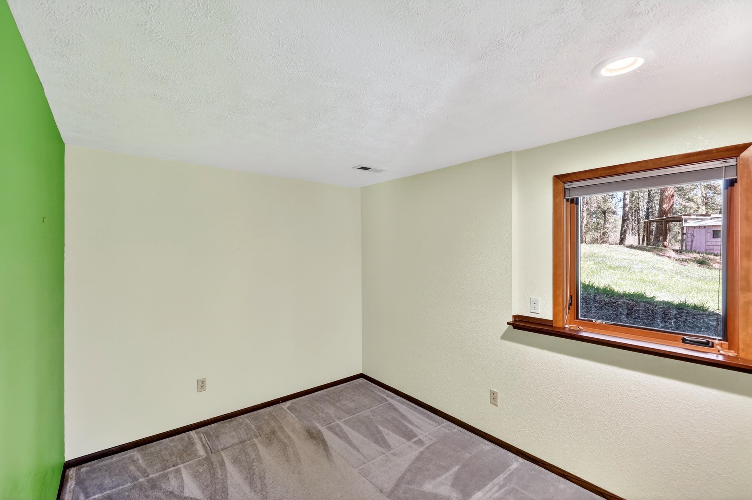 22910 N Perry Rd - Photo 30