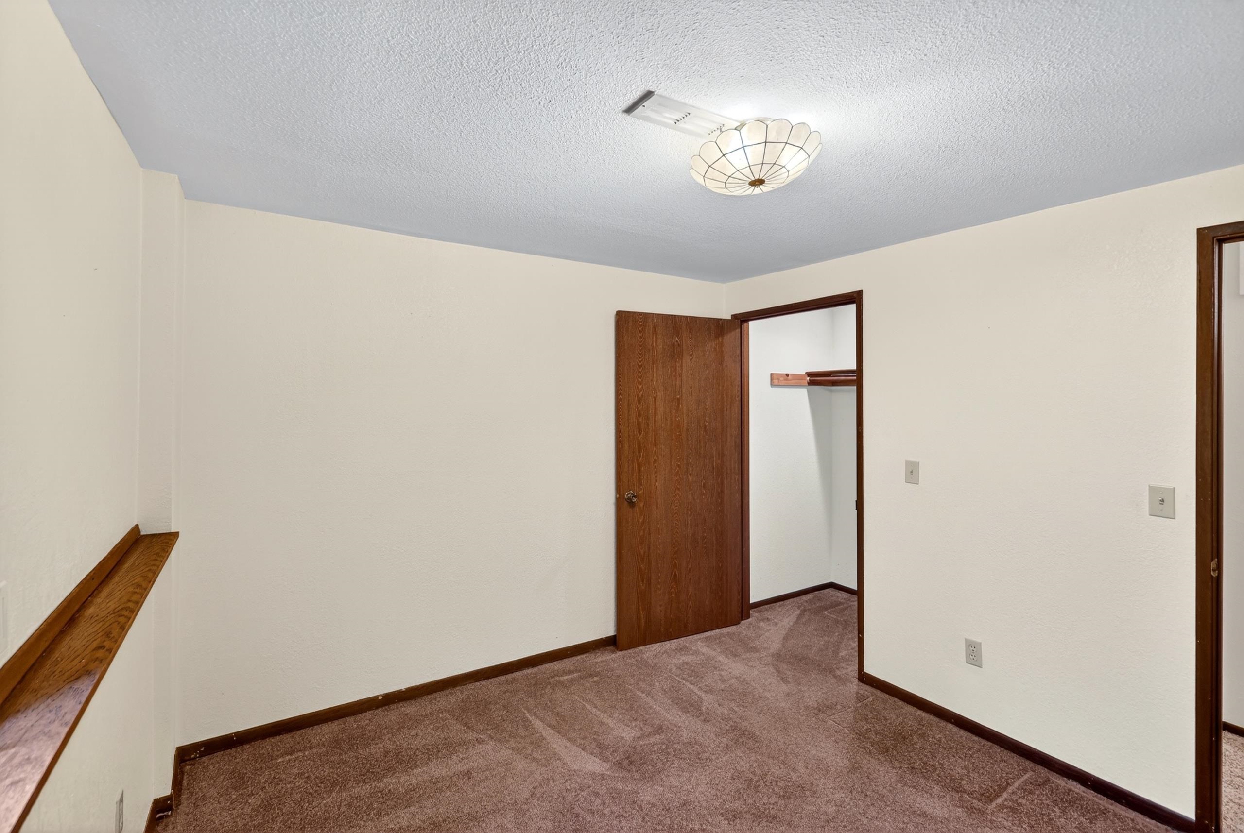 22910 N Perry Rd - Photo 34