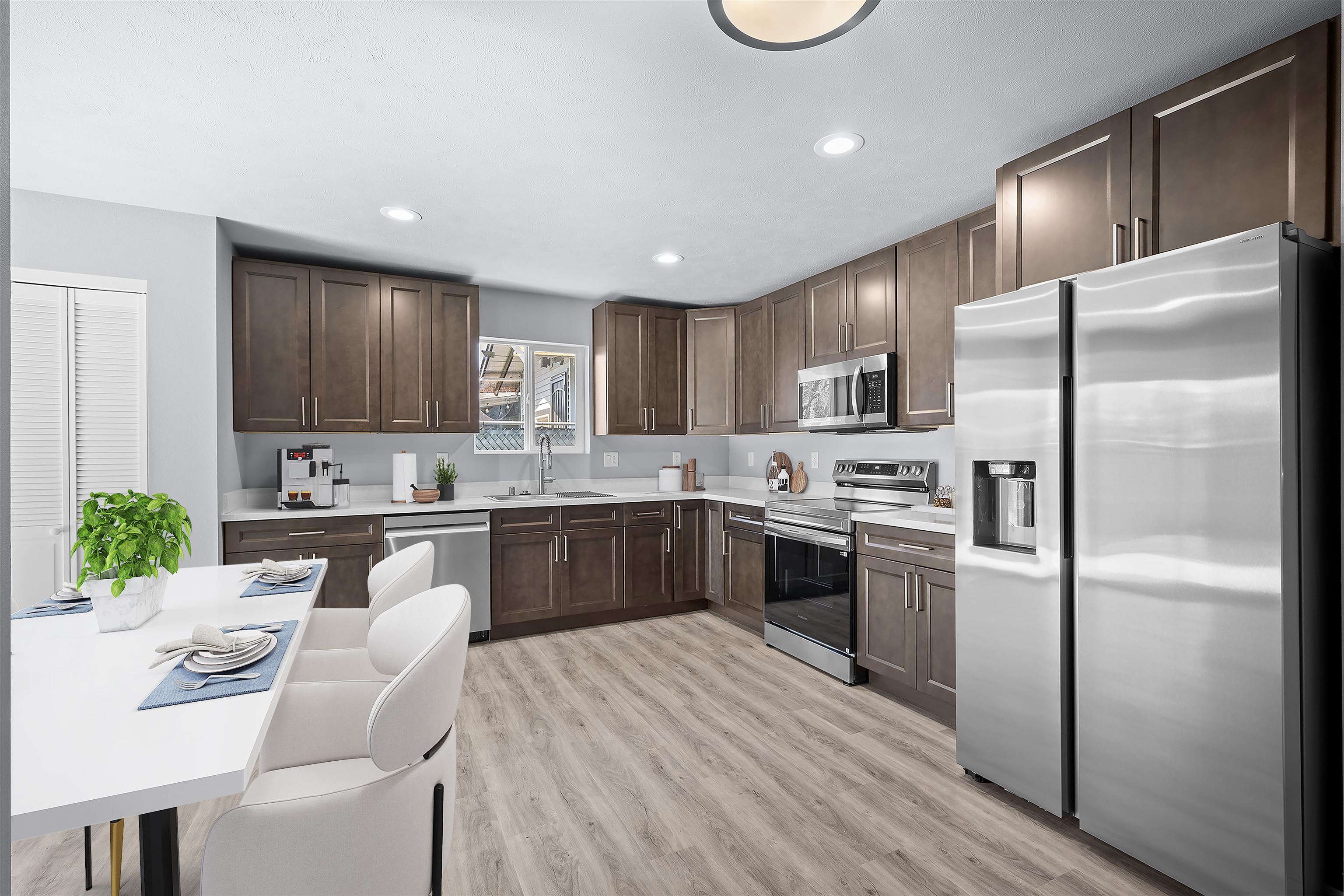 820 E Crown Ave - Photo 14