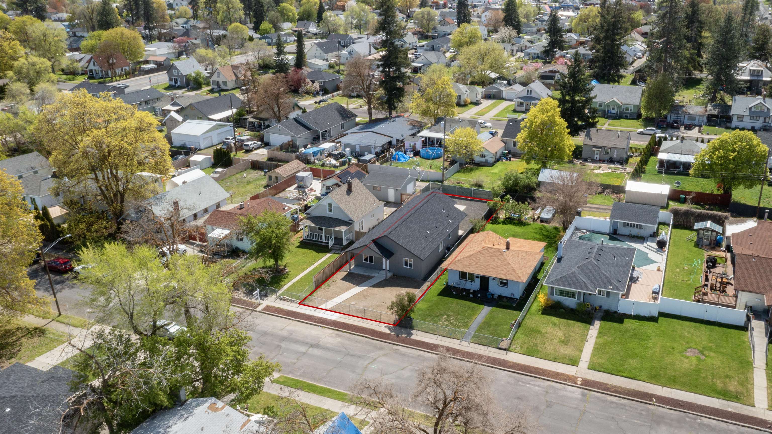 820 E Crown Ave - Photo 4