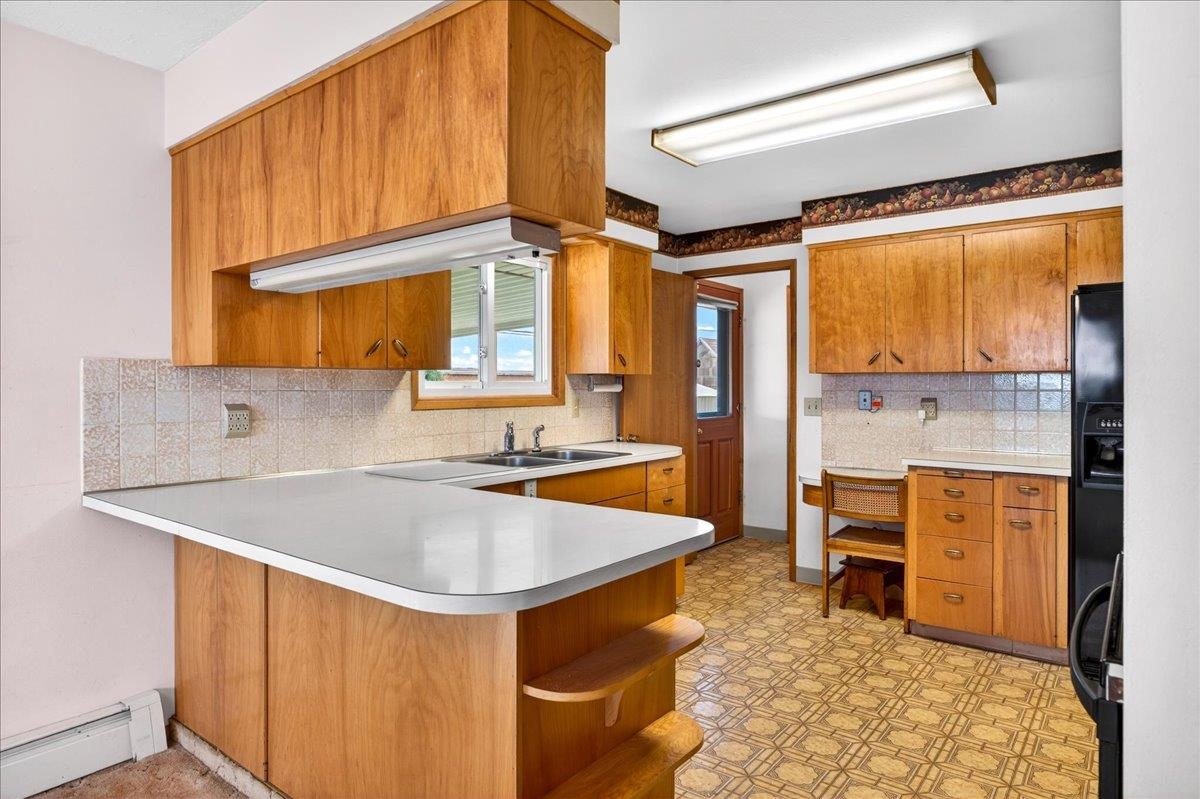 605 W 4th St - Photo 11