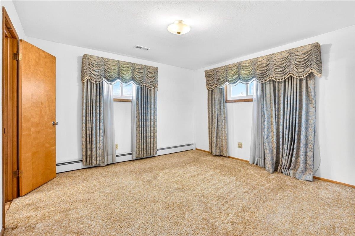 605 W 4th St - Photo 14