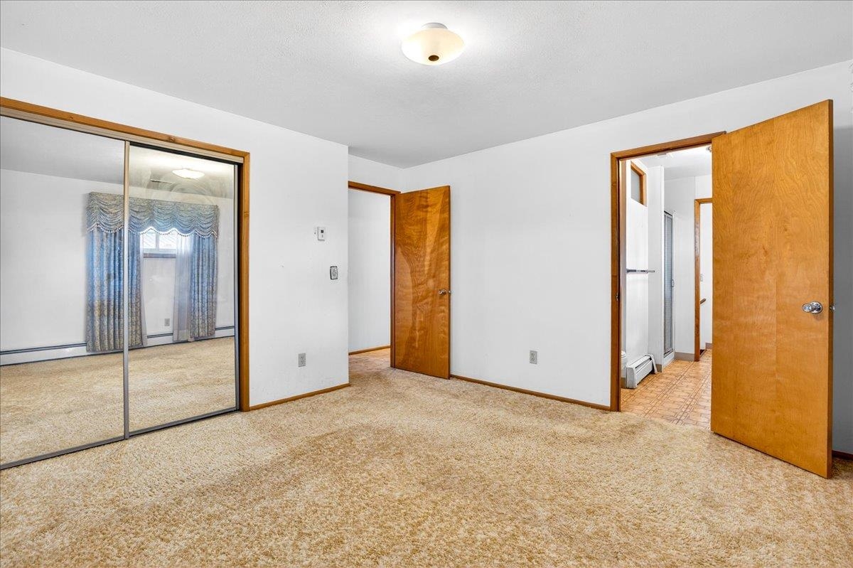 605 W 4th St - Photo 16