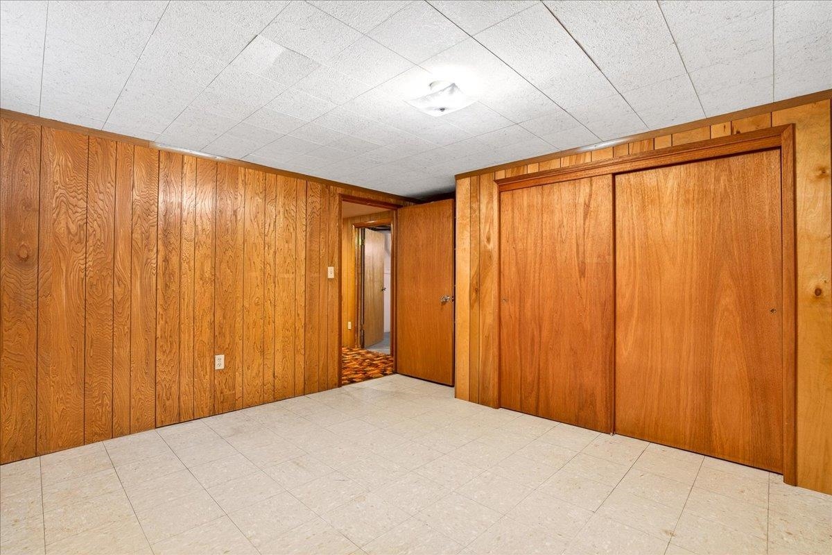 605 W 4th St - Photo 31