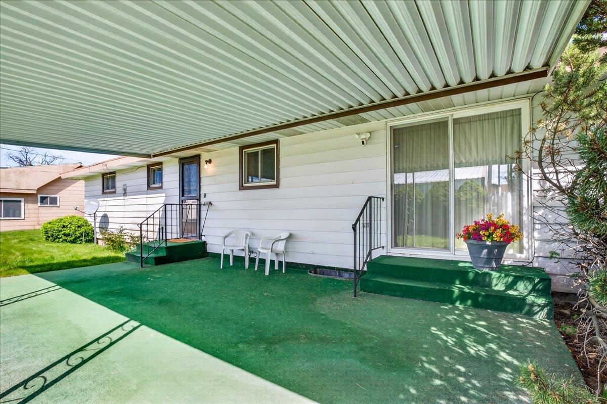 605 W 4th St - Photo 40