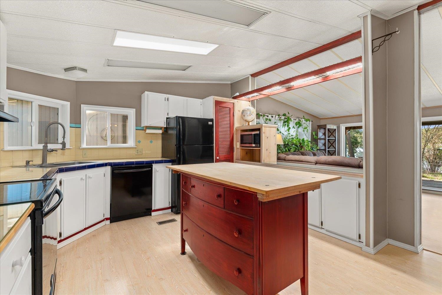 42408 N Sylvan Rd - Photo 17