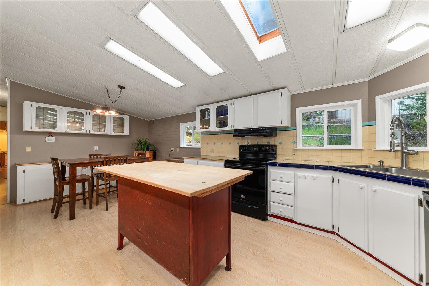 42408 N Sylvan Rd - Photo 18