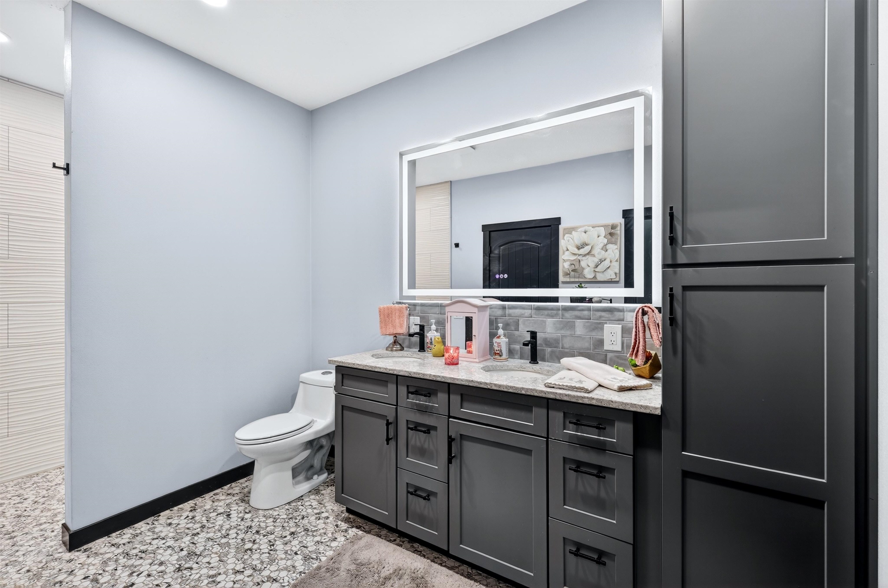 1100 E Denison Chattaroy Rd - Photo 17